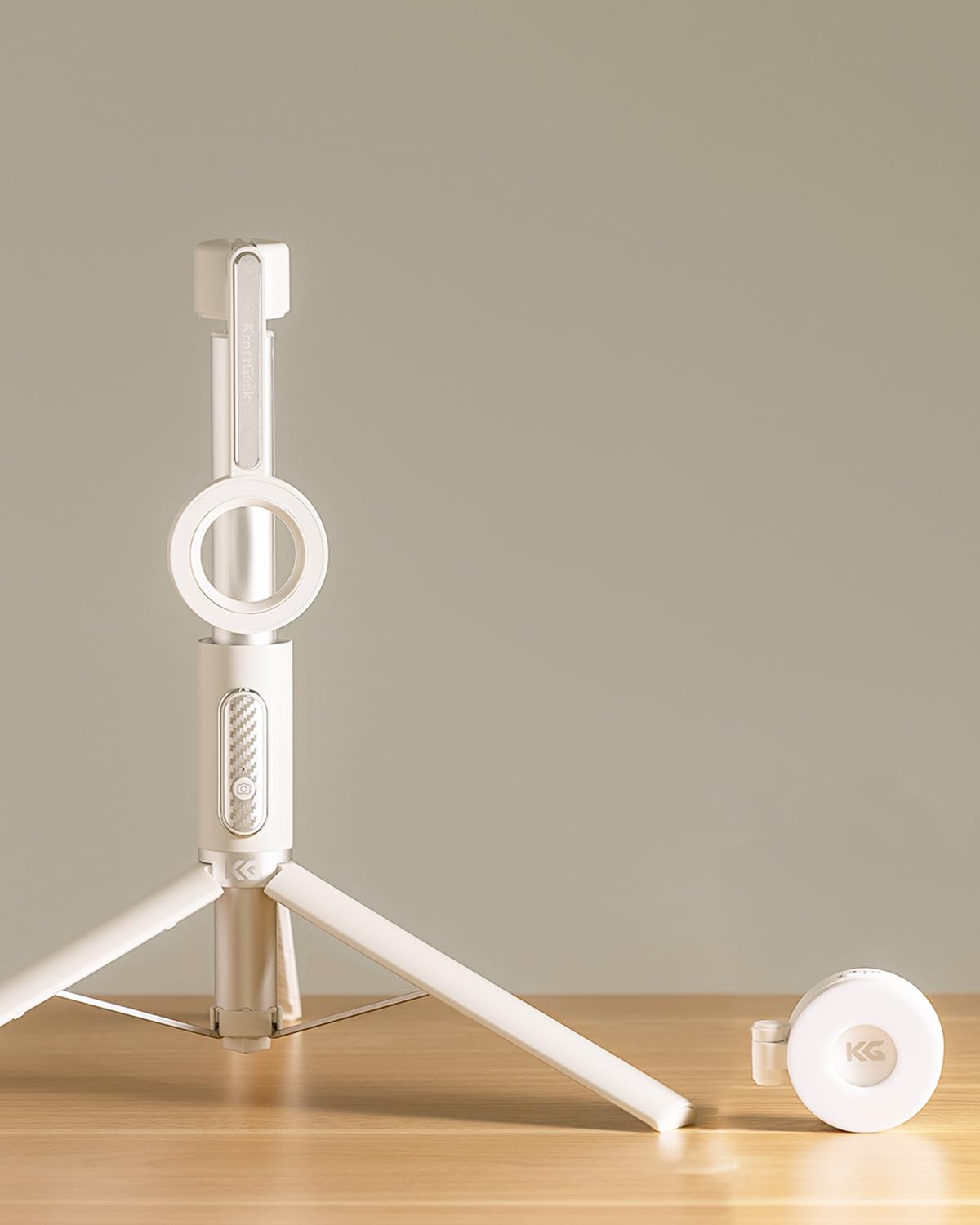 Kraftgeek Magnetic Tripod For Iphone, For Magsafe Pocket Selfie Ring Light