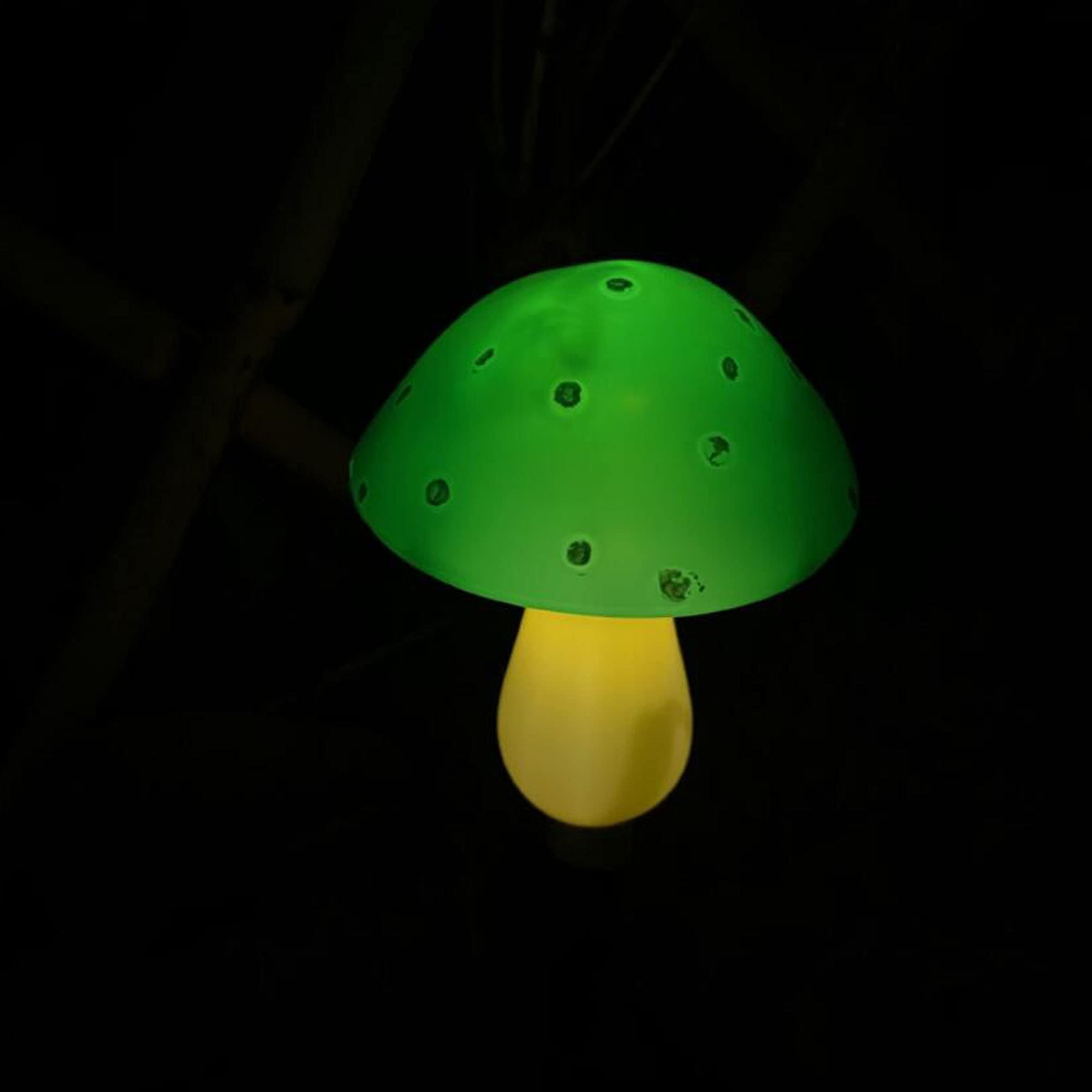 Dreamworth Outdoor Solar Garden Lights, Yard Decorations Mushroom -1Pack 6 Mushroom
