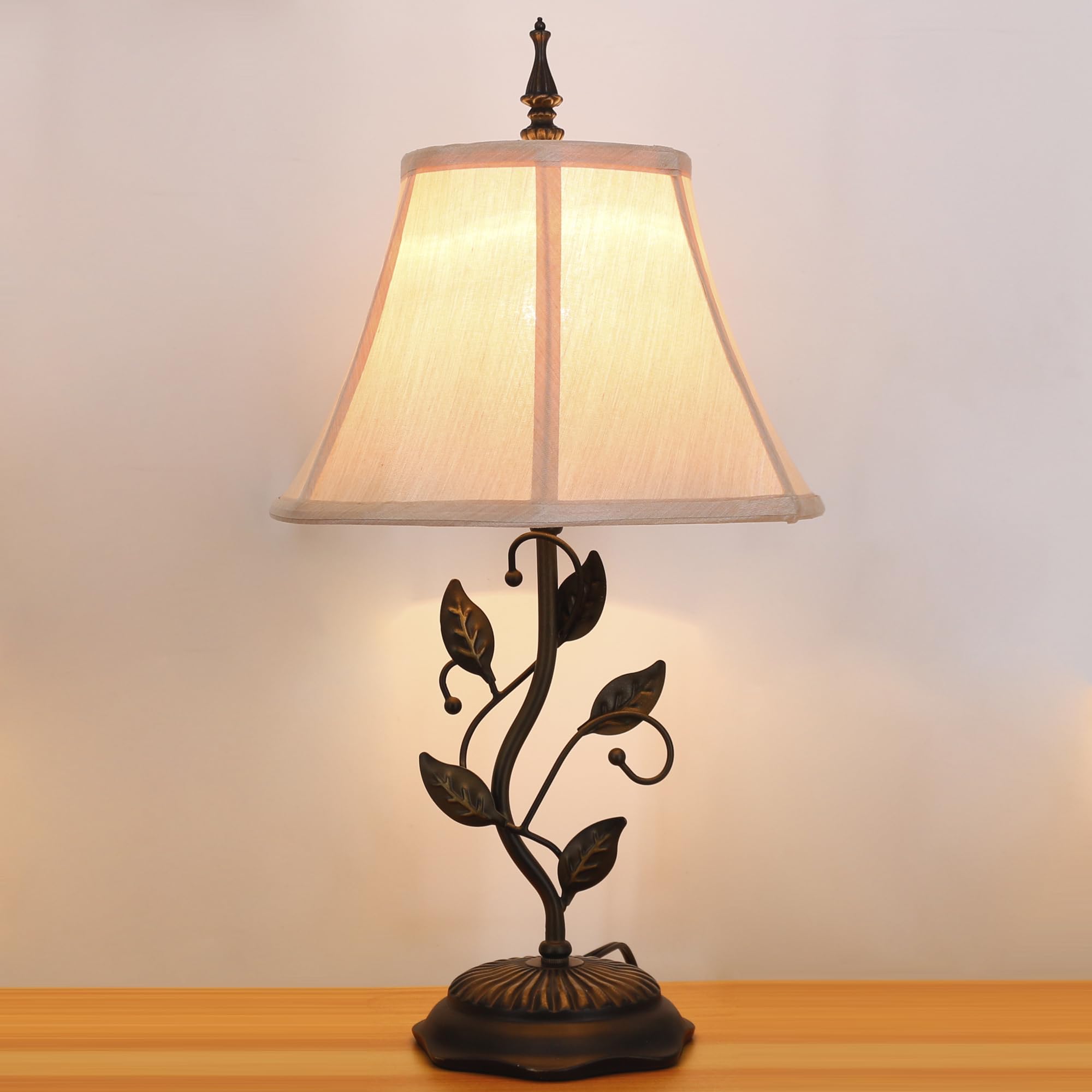 L-Juicwe Farmhouse Table Lamp Antique Resin Metal Leaf Base Traditional Rustic Mid-Century Desk Lamp 22.5 Inch Tall For Living Room Office Bedroom