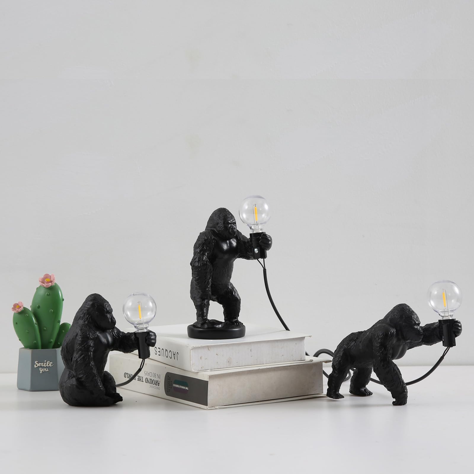 Ruiqbmay Resin Gorilla Table Lamp Gorilla Themed Animal Desk Lamp Art Monkey Night Light Lamp For Bedside,Living Room,Office Decor,Ac 110V (Black Crawling)