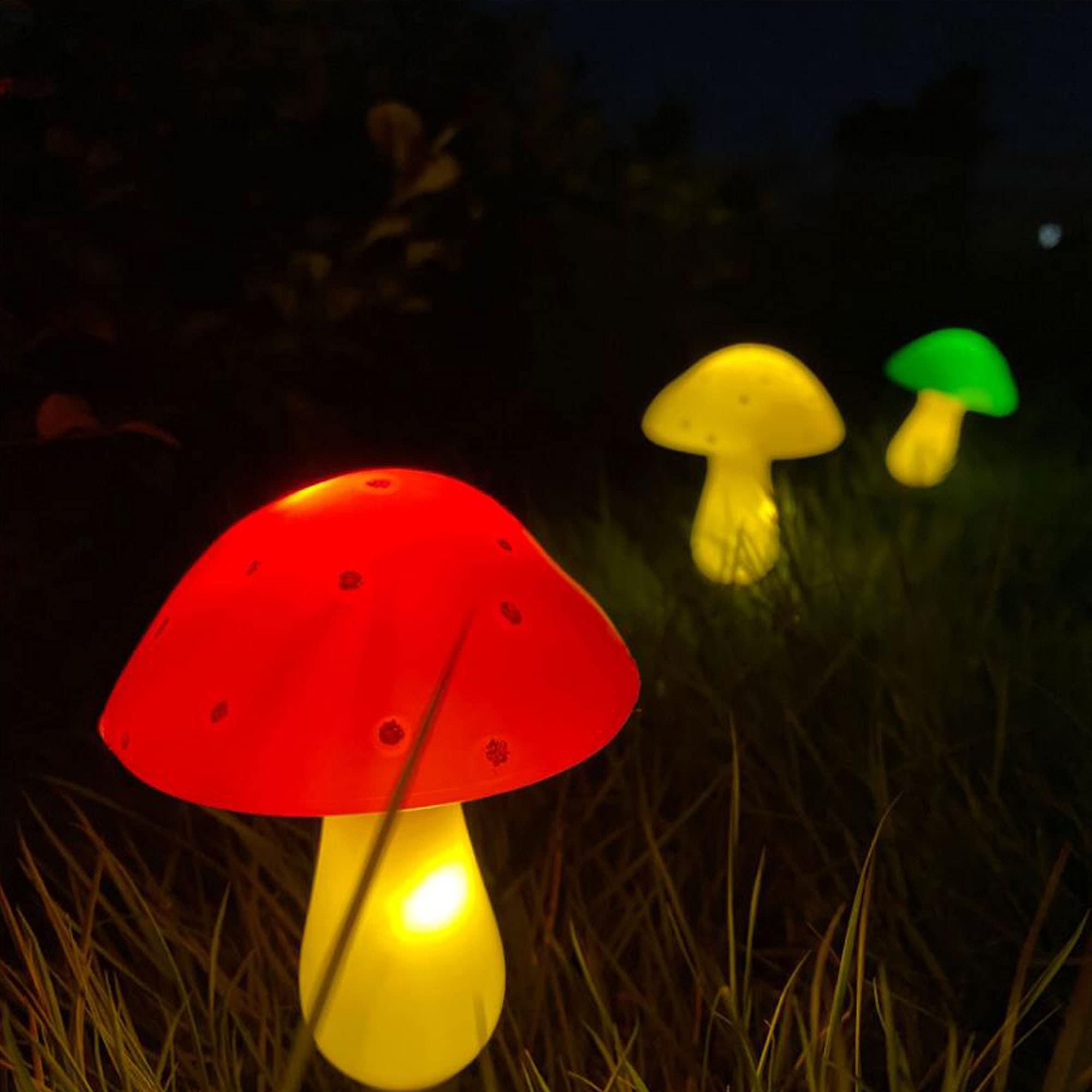 Dreamworth Outdoor Solar Garden Lights, Yard Decorations Mushroom -1Pack 6 Mushroom