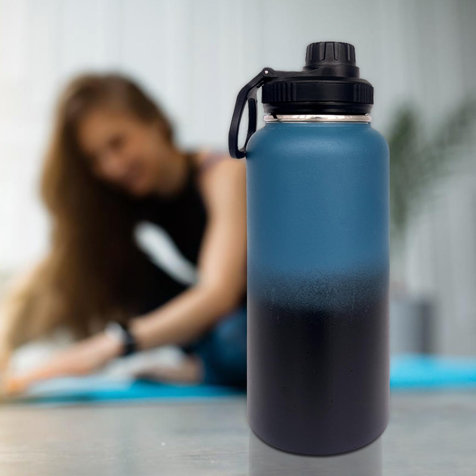 1Pack 32 Oz Insulated Water Bottle With Straw, Stainless Steel Sports Water Cup Flask With 2 Lids