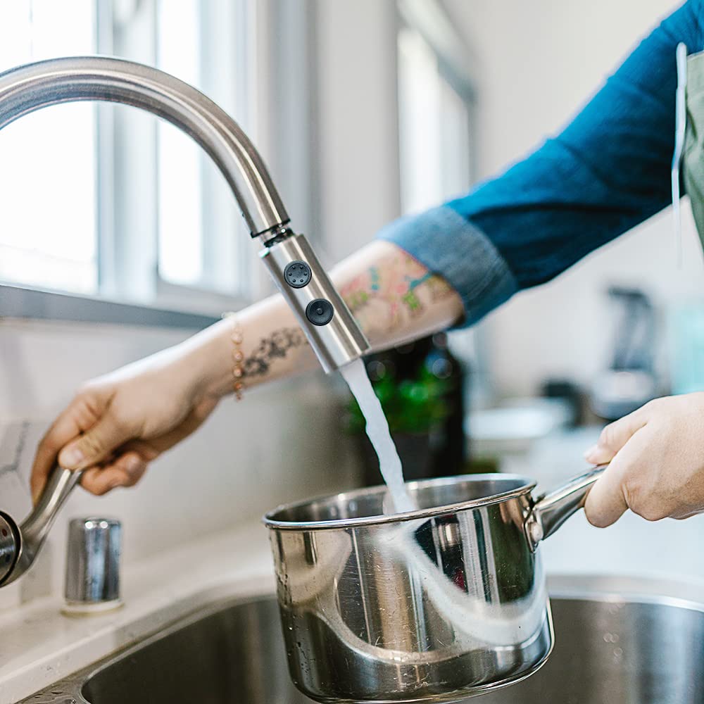 Hzmm Kitchen Sink Faucet Sprayer Head Attachment, 2 Functions Pull Out Spray Head For Kitchen Faucet, Pull Down Faucet Head Replacement, Kitchen Tap Sprayer, Sink Sprayer Head Nozzle, G1/2 Male Connector