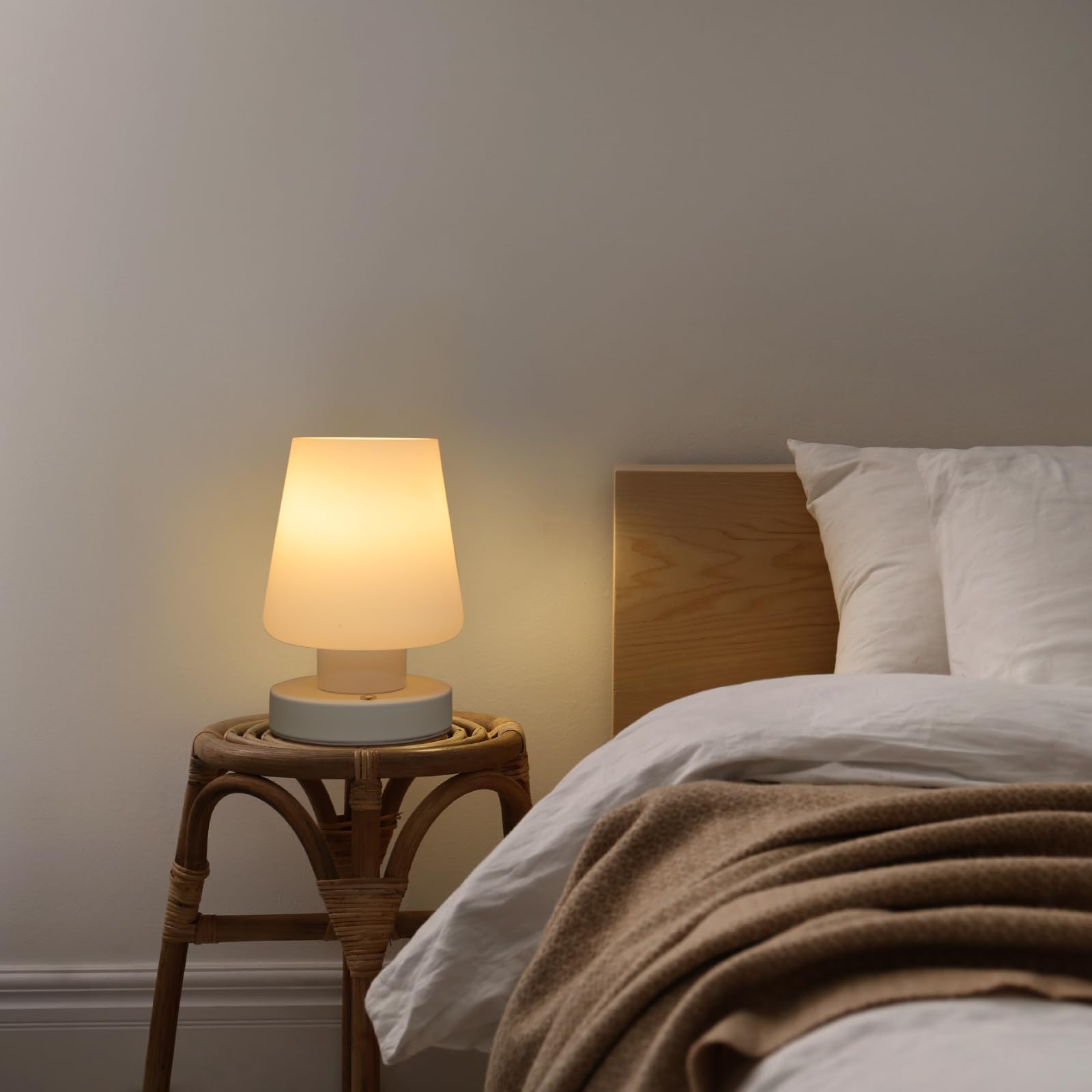 Ofisexpt Cordless Rechargeable Led Table Lamps, 5200Mah Battery Operated, Stepless Dimming, Touch Lamps For Nightstand, 3000K Led Bulb, Simple Design