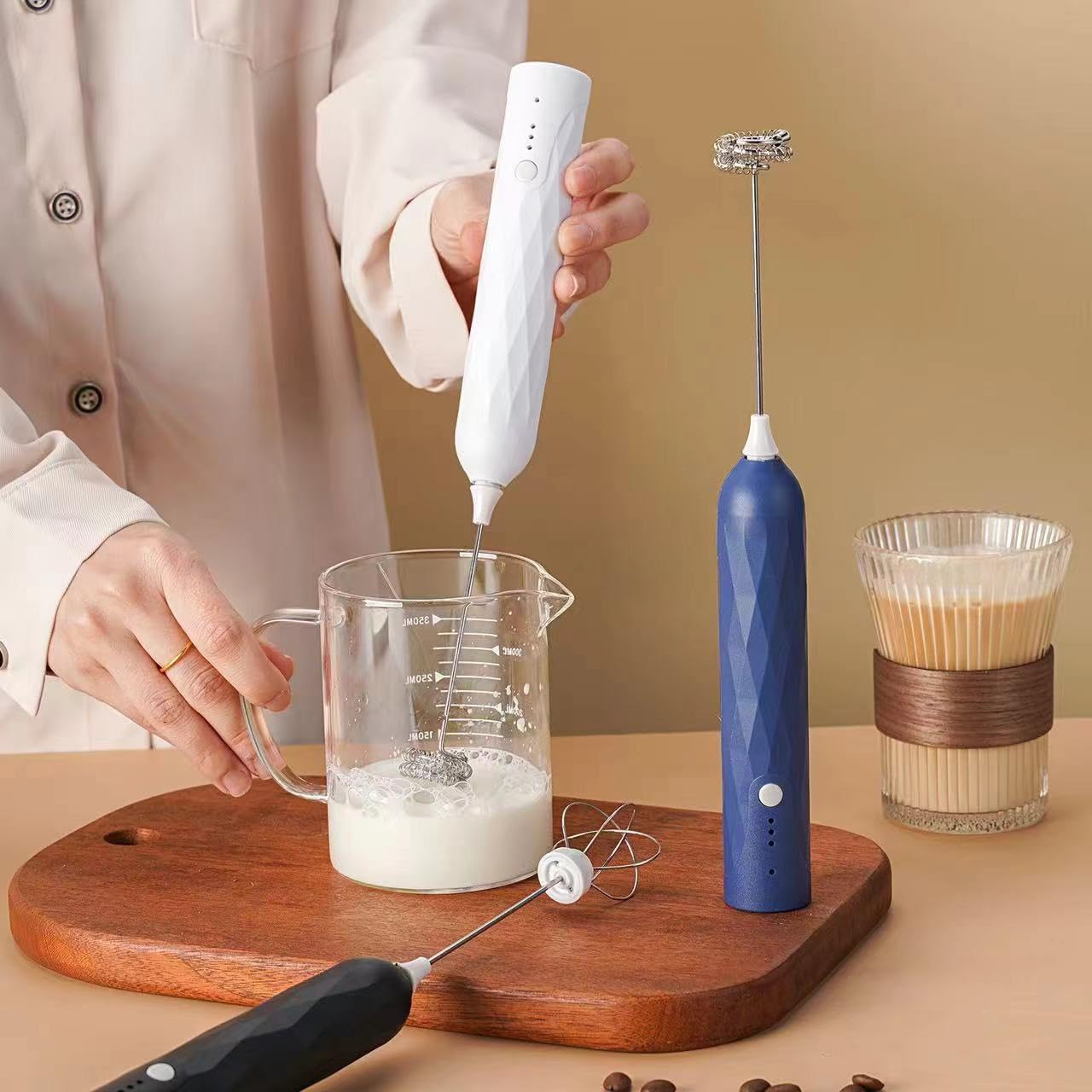 Baykle Powerful Cordless Immersion Blender, Electric Handheld Blender 500 Watt With Turbo Mode, Detachable Base. Portable &Easy To Use Kitchen Gadgets For Soup, Smoothie, Puree, Baby Food【Random】