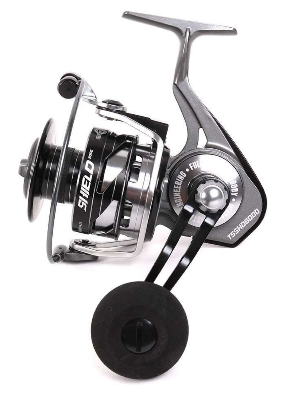 Tsunami Shield Spinning Reel 8000