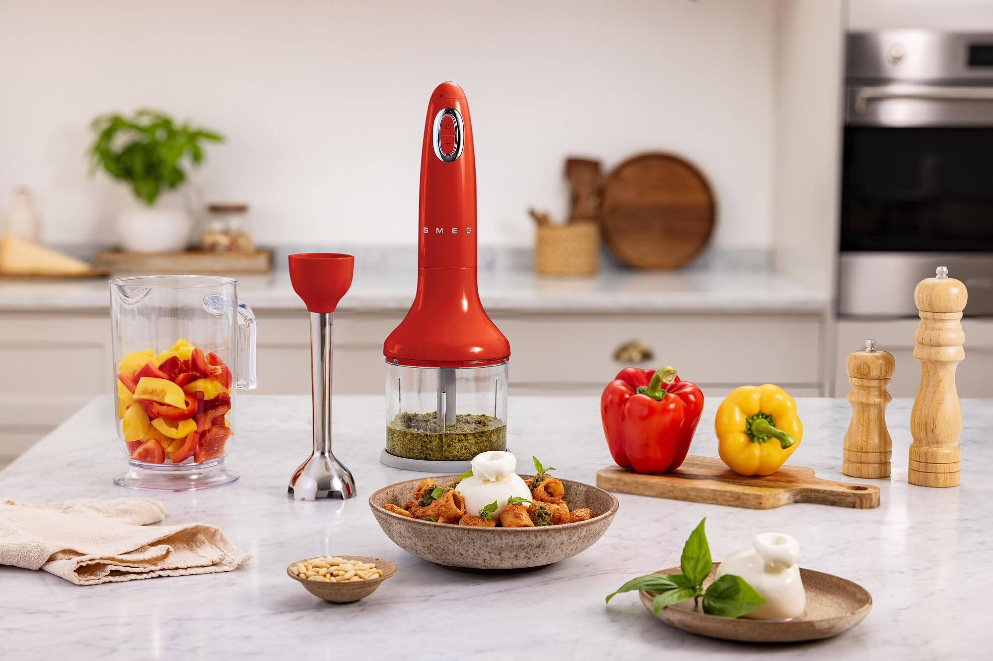 Smeg Hand Blender & Food Processor Bundle – Hbf03 With Hbfp11 Attachment – Retro Style, 350W Motor, Variable Speed, Tritan Re Bowl, 5-In-1 Functionality, Red