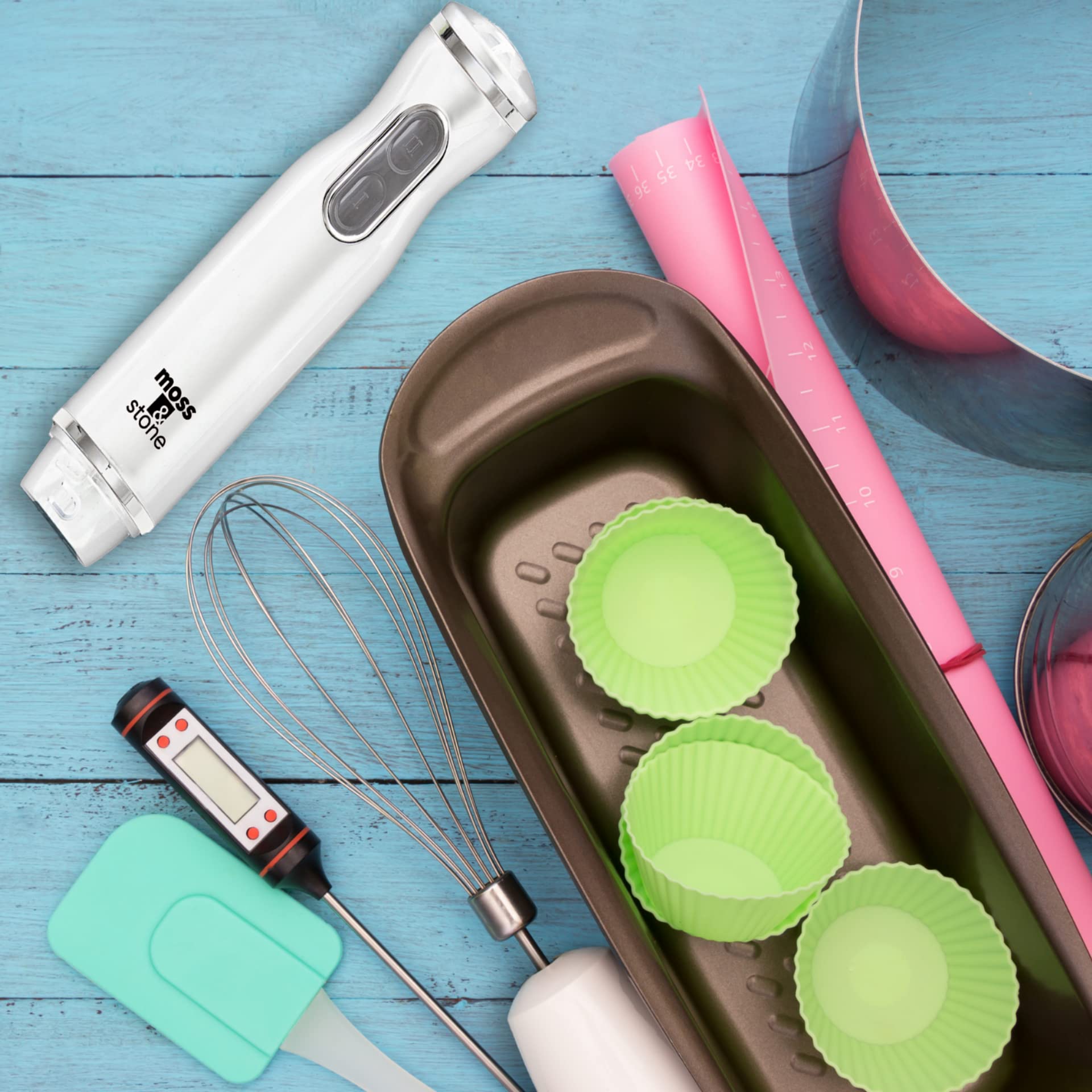 Moss & Stone Hand Blender With Egg Whisk & Chopper, Powerful 300 Watt Stick Blender, Hand Mixer Set Stainless Steel Shaft & Blades, White Handheld Blender With Ergonomic Handle