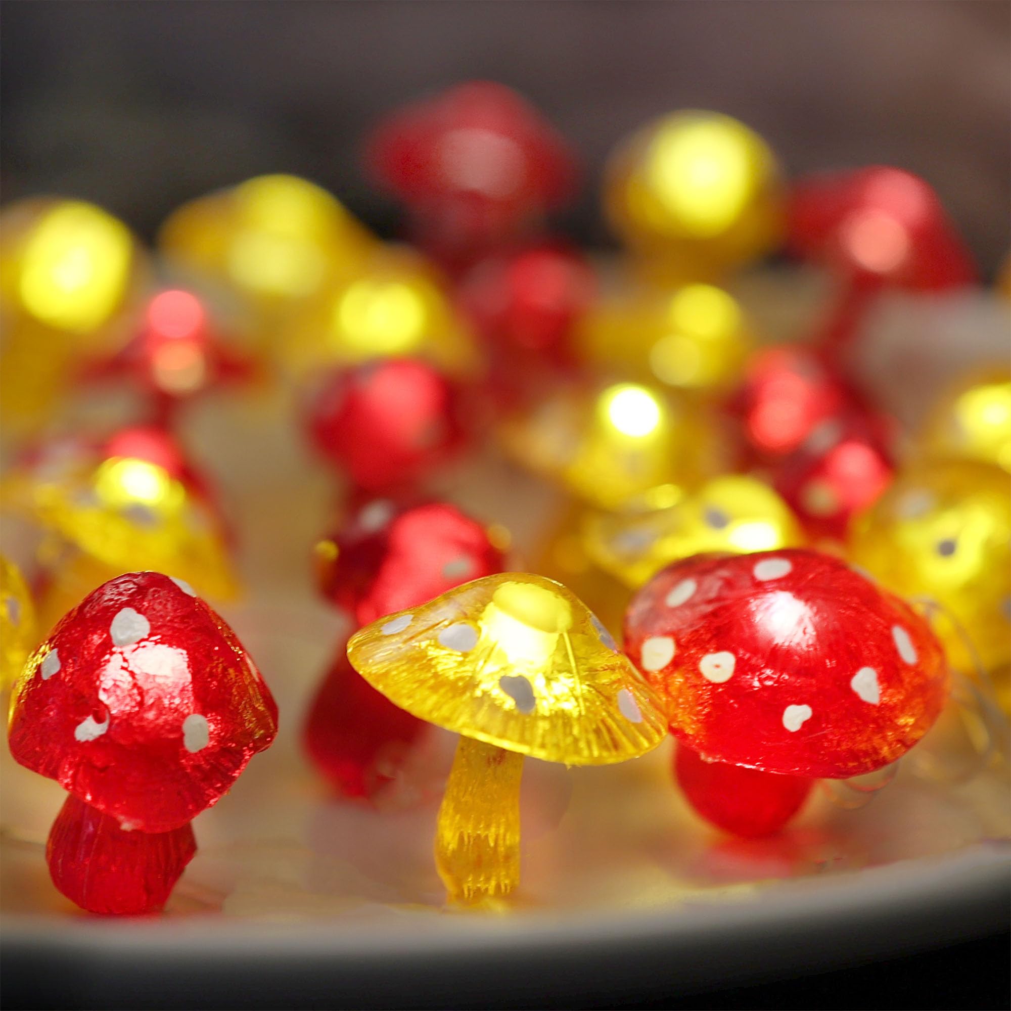 Belniak Fairy Mushroom String Lights - Unique Decorative Lights With 20 Leds 8Ft Water-Resistant Battery-Operated String Lights - Cute 3D Mushroom  For Holiday Decoration Outdoor Garden Wreath Xmas Deco