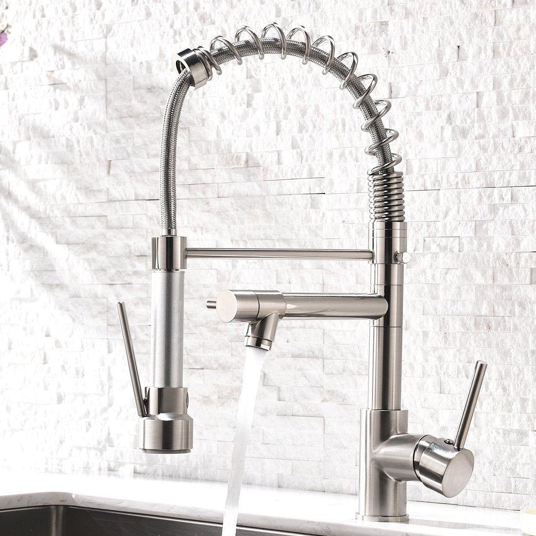 Aimadi Contemporary Kitchen Sink Faucet,Single Handle Stainless Steel Kitchen Faucets With Pull Down Sprayer,Brushed Nickel