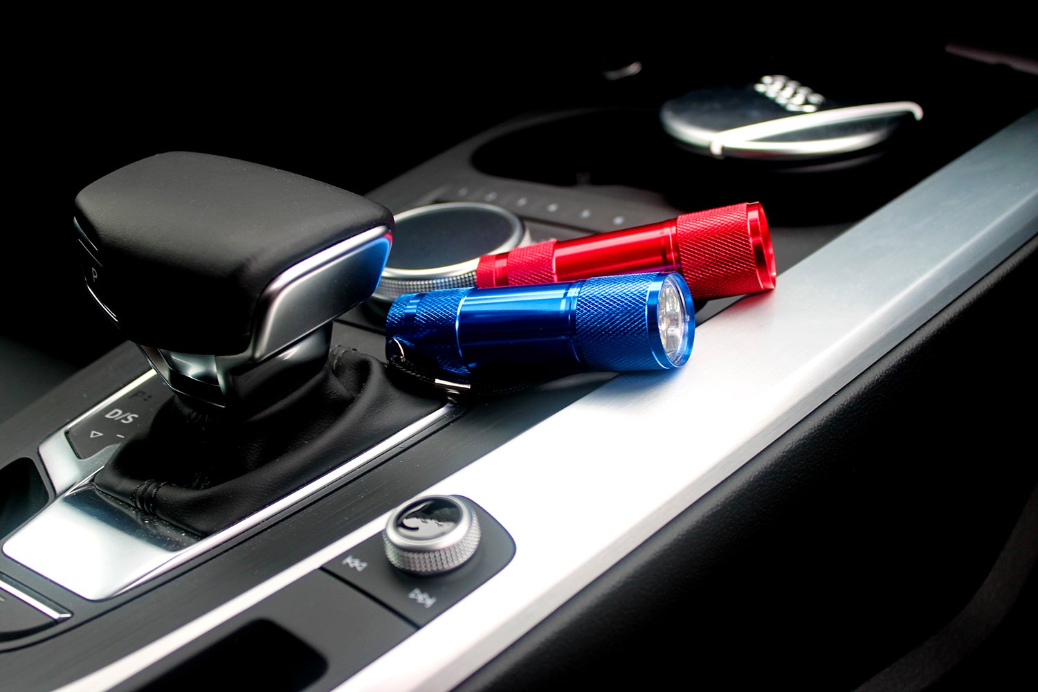 Fastpro 4-Pack Aluminum Led Flashlights Set With Aaa Dry Batteries Included And Pre-Installed