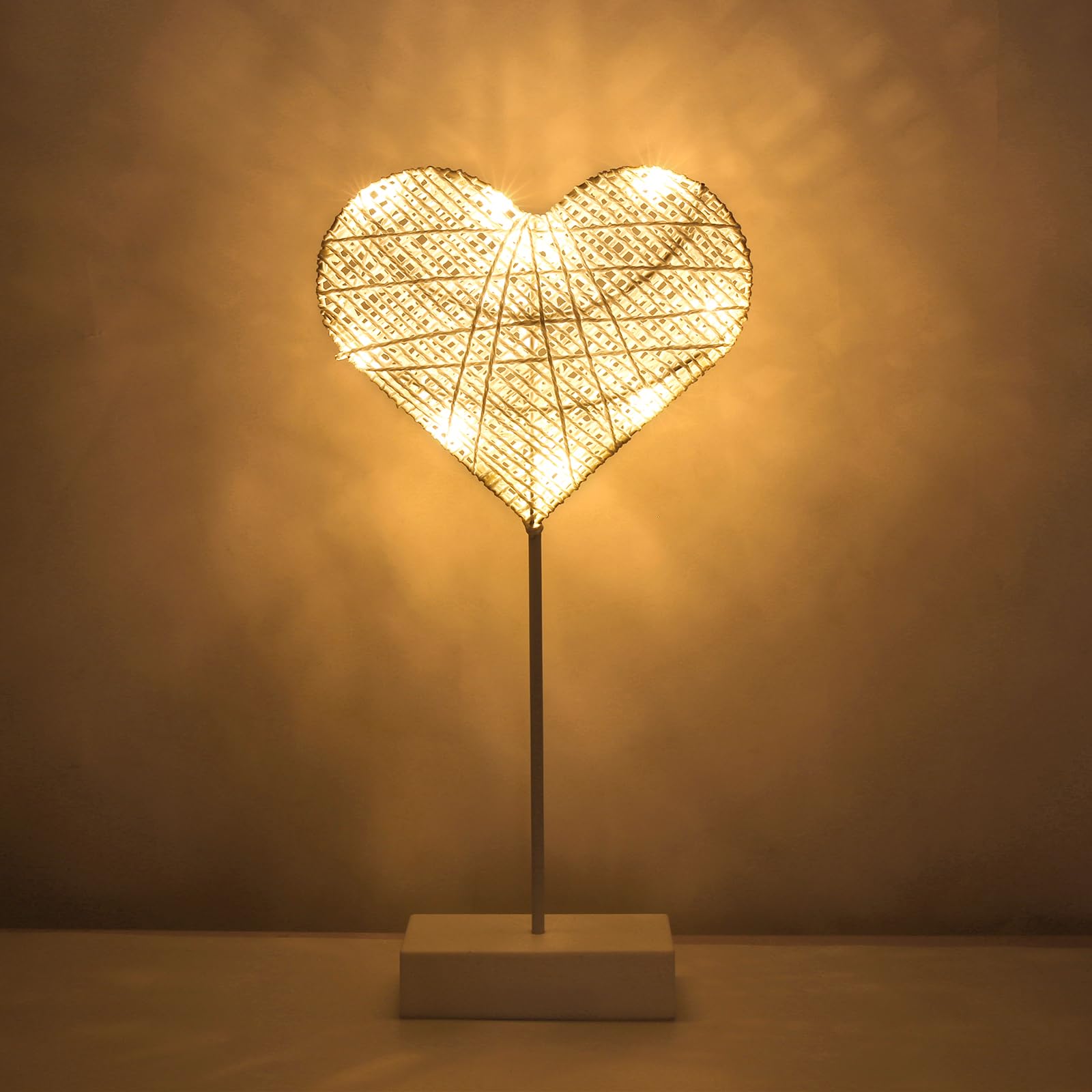 Lewondr Decorative Table Lamp, Heart Led Light Winding Cotton Thread Night Lamp For Bedroom, Battery Powered Desk Lamp For Valentine'S Day Romantic Xmas Home Decorations Bedside Table Lamp, White