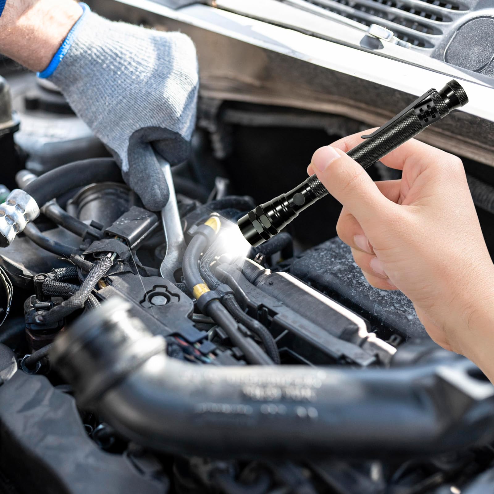 Innohhustle 20 Pieces Flashlight Clip Black Pocket Clip Portable Penlight Replacement Clip Removable Pen Light Accessory Stainless Steel Flashlight Clip Penlight Replacement Parts For Flashlights Keychain Lights