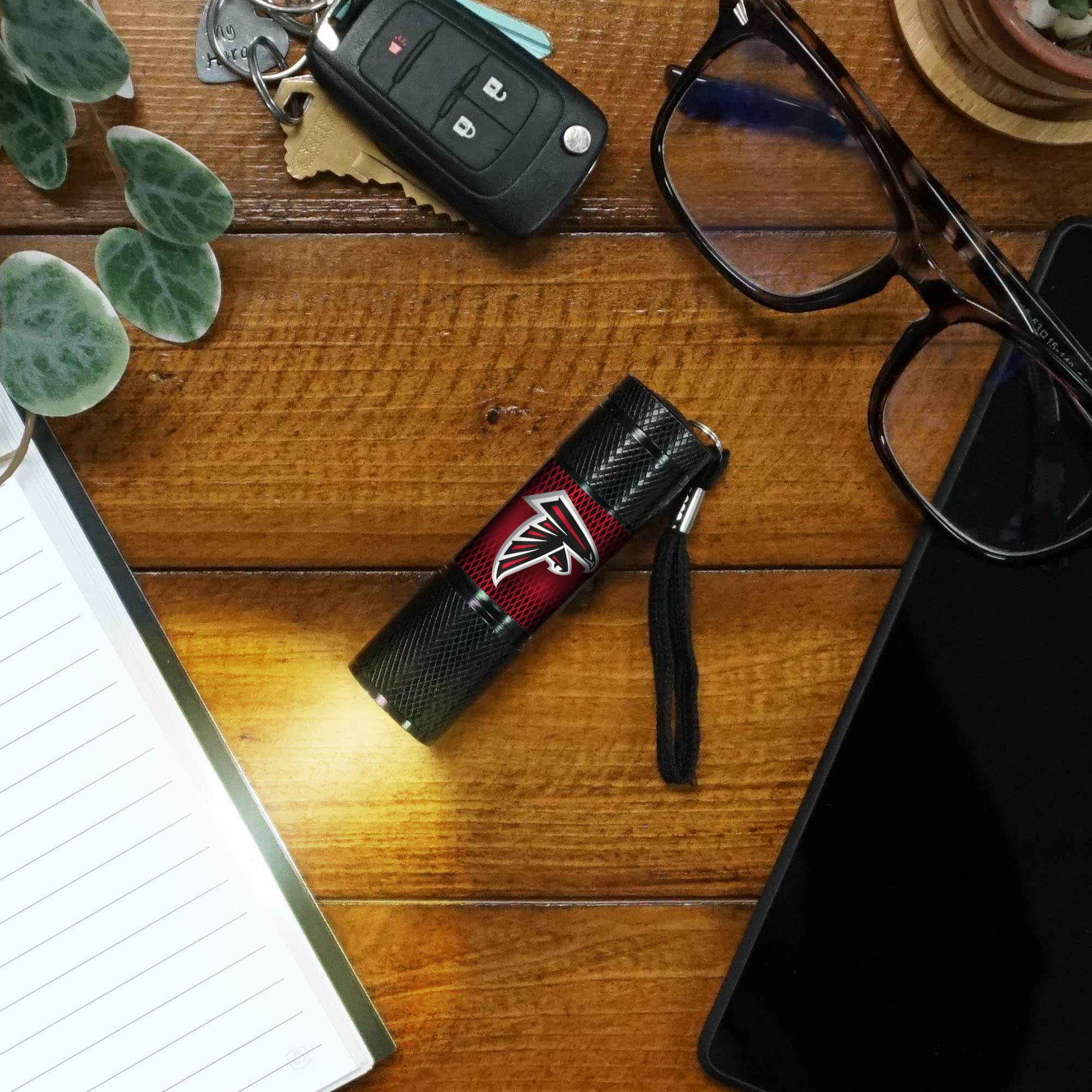 Fanmats Nfl - Atlanta Falcons Led Pocket Flashlight - 3.5In. X 1In.