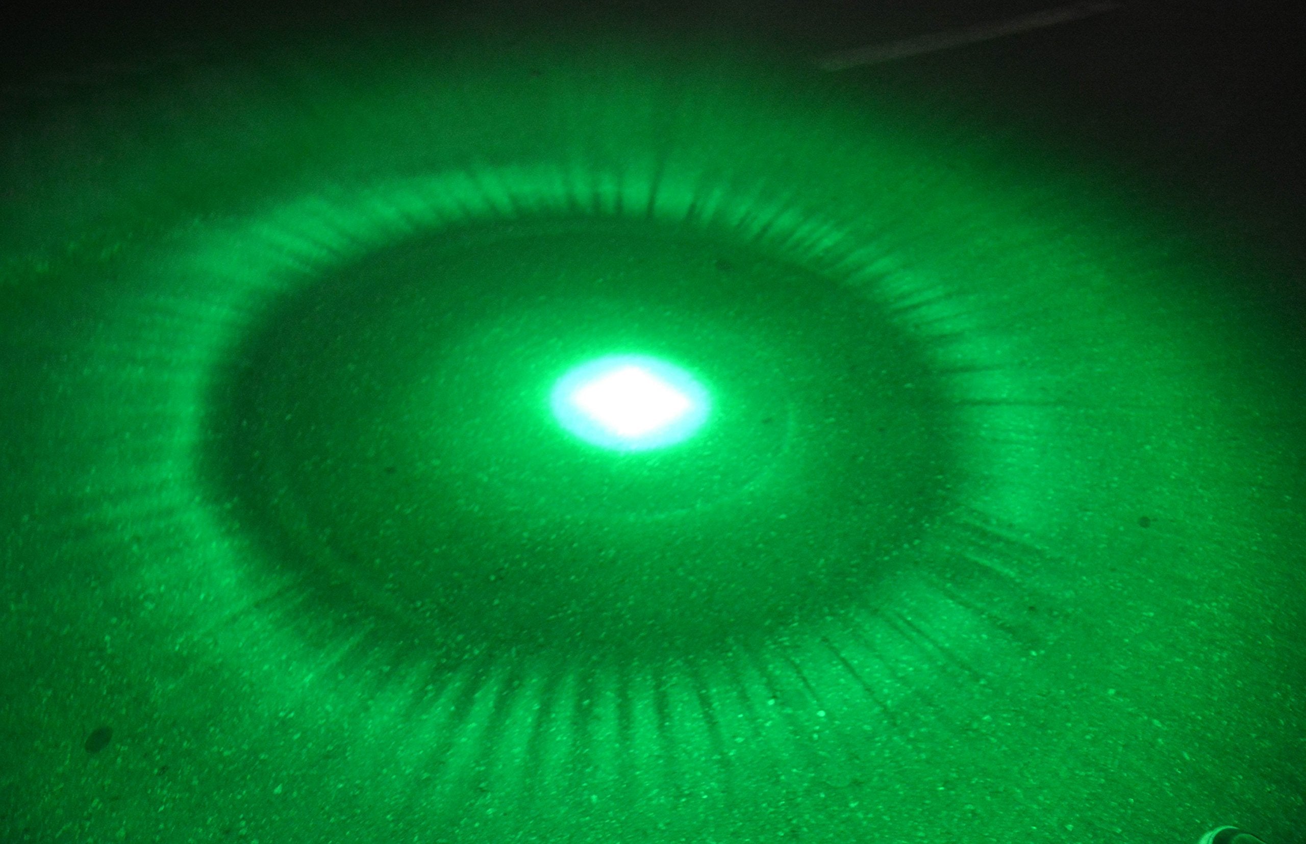 Wayllshine Scalable Green Led 3 Mode Long Range Green Beam Green Light Flashlight, Green Led Flashlight Green Flashlight Torch With Green Light Green Led For Night Detecting-Green House