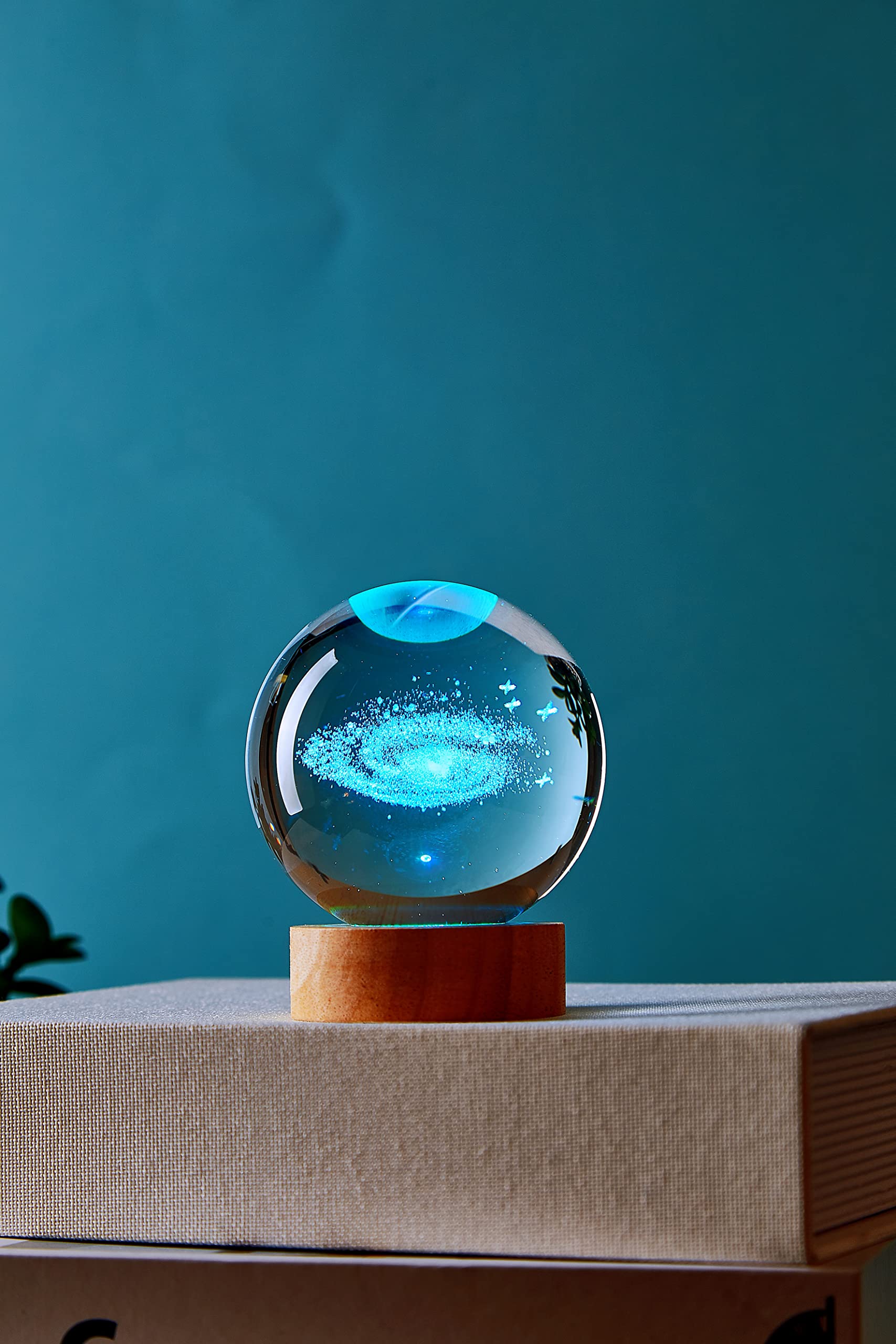 Digfpwt 3.15 Inch Galaxy Crystal Ball Lamp, 3D K9 Crystal Night Light With Wooden Base, 16 Colors Change With Remote Control, Clear Glass Light, Birthday  For Friends