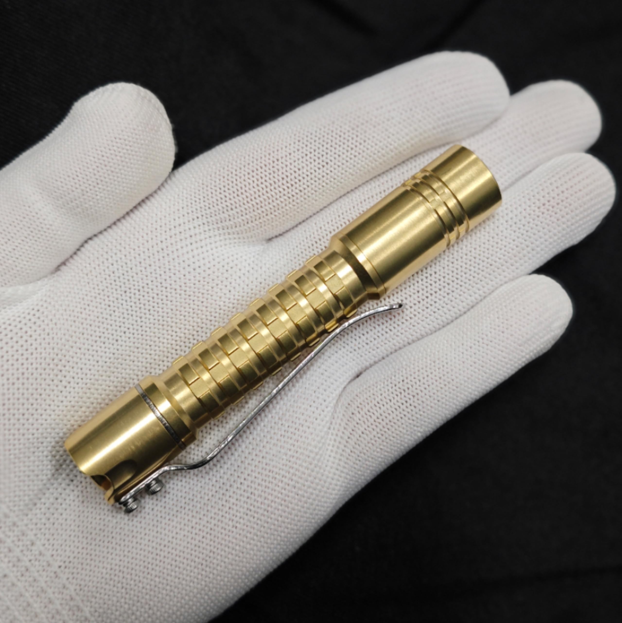 Paerku Pineapple Mini Flashlight,Nichia 519A R9080 4000K Aaa Small Led Copper Flashlight By Reylight For Outdoor, Power Outage Lighting, Emergency Lighting, Without Batteries-Brass