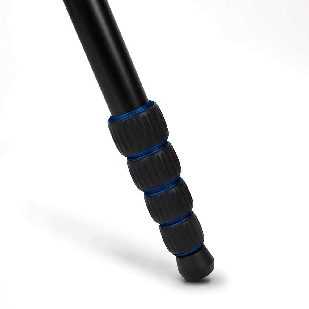 Promaster Xc-M 525K Professional Tripod Kit With Head - Blue