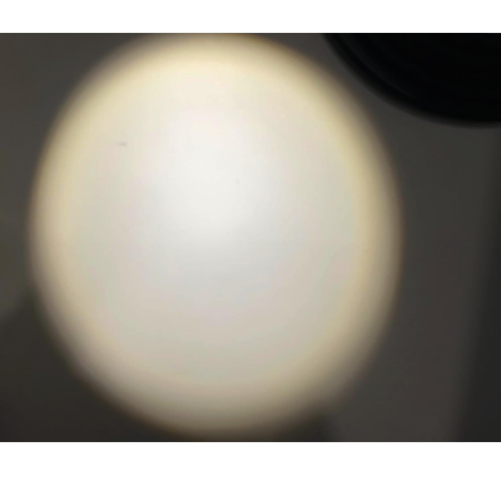 Souyos Powerful Single Mode Warm White Led Flashlight With Zoom Feature