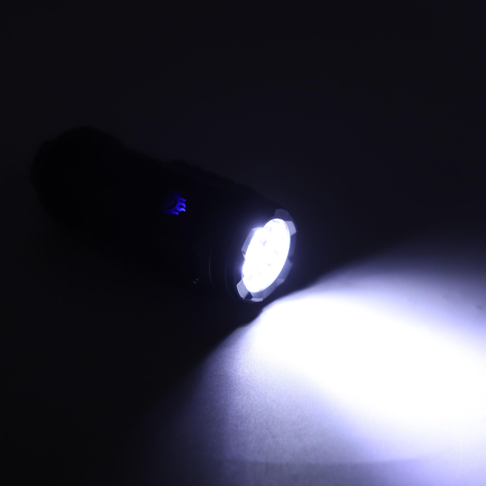 Ccylez Mini Led Flashlight, Widely Used Long Battery Life Small Multiple Modes Light Portable 3 Leds Powerful Flash Light For Outdoor Camping (Silver)