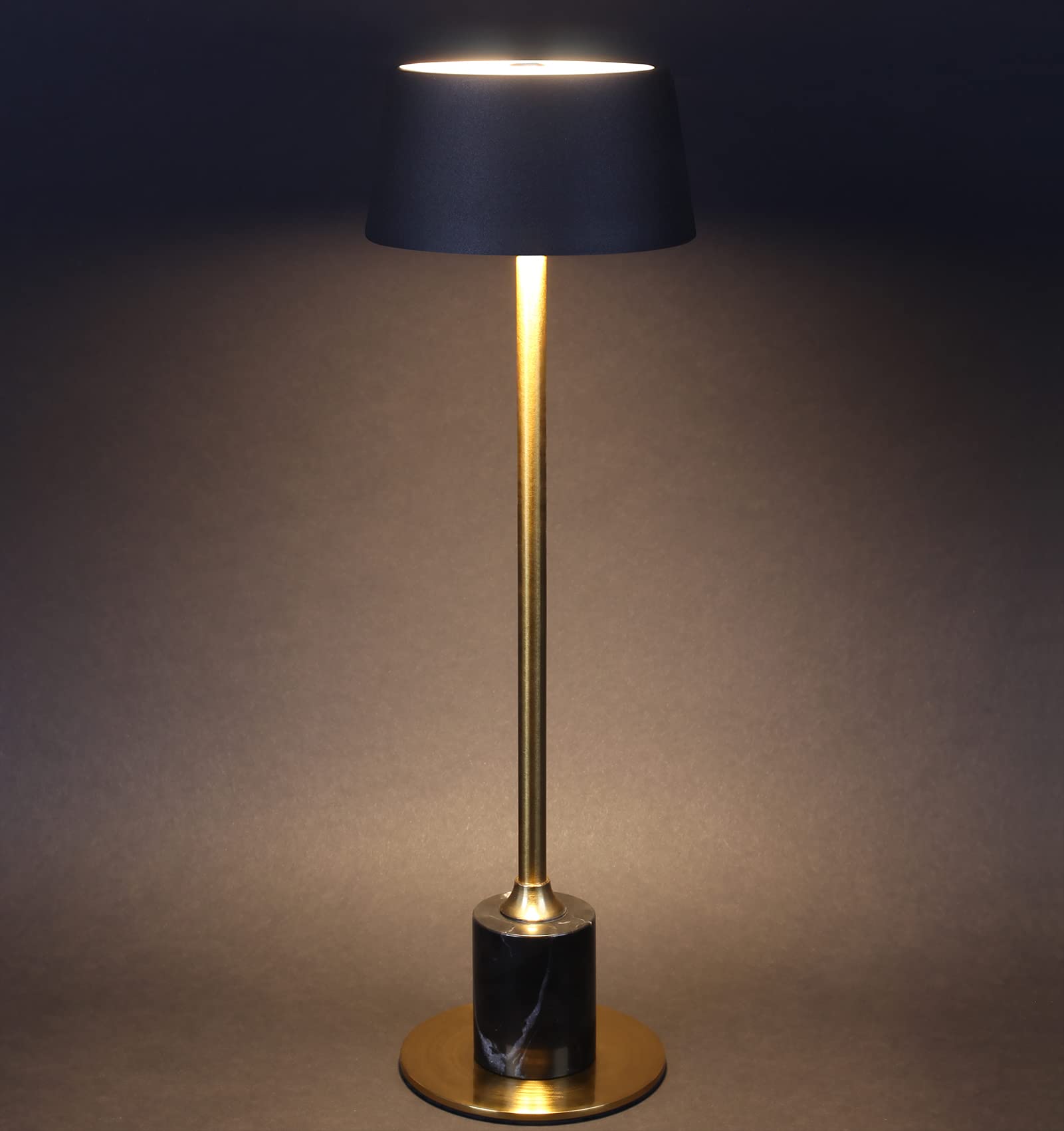 Dawalight Cordless Table Lamp, Rechargeable Desk Lamp, 2500Mah 3 Level Brightness Fillable Lamp, Couple Dinner, Coffee Table, Restaurant, Bedroom, Reading, Outdoor Camping Black + Gold