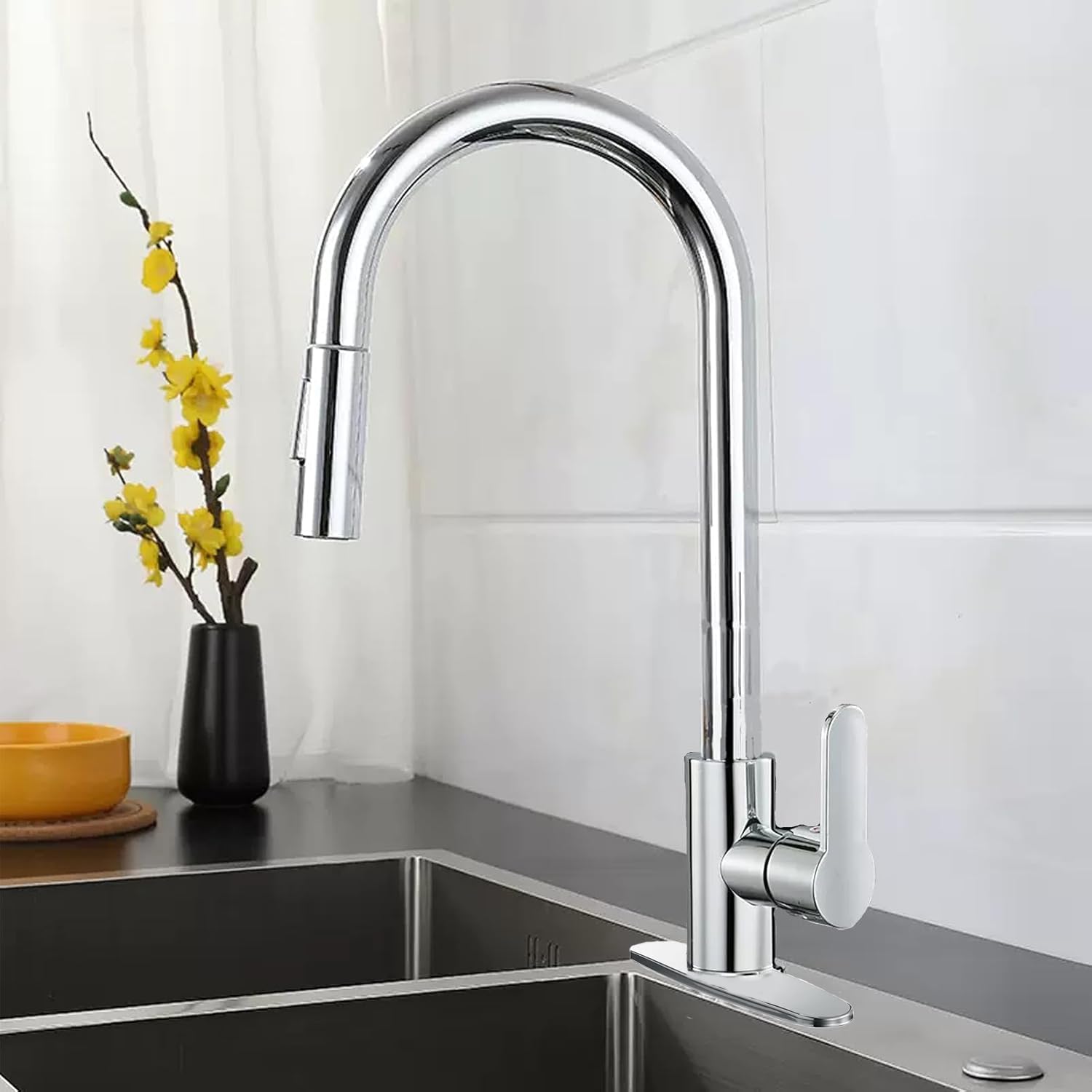 Xwihtr Retractable Pull Out Kitchen Faucet, 360° Swivel,3 Functions,High Pressure,Silent,Water Saving Ceramic Core Stainless Steel Kitchen Sink Faucet(Brushed)