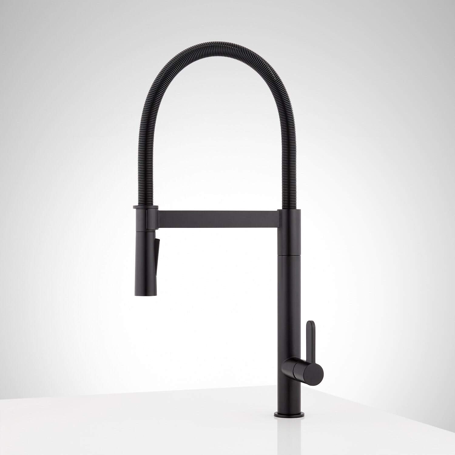 Signature Hardware 449244 Ocala 1.8 Gpm Single Hole Pre-Rinse Pull Out Kitchen Faucet