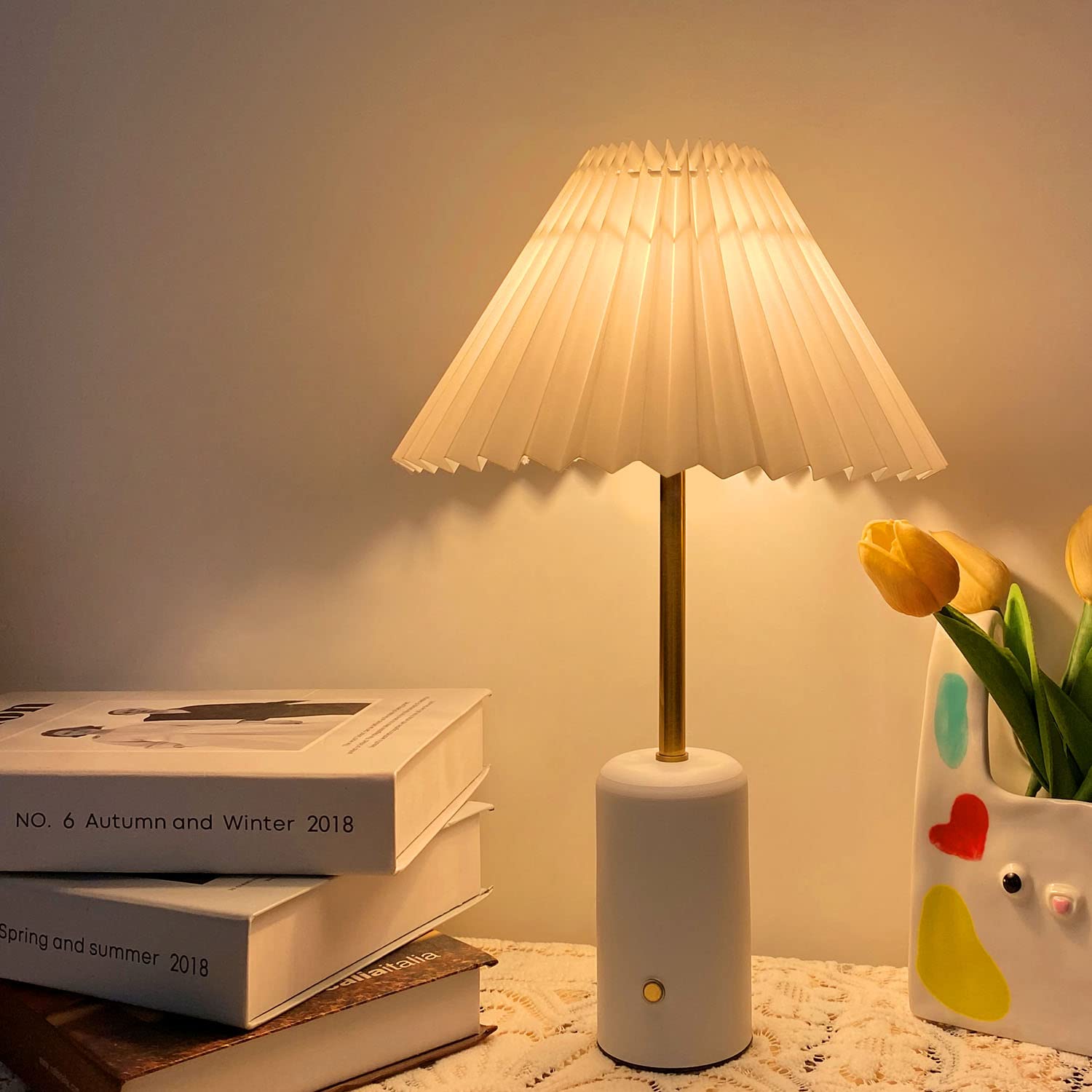 Chloranthus Cordless Table Lamp, Touch Control Stepless Dimming, 5000Mah Rechargeable Battery Pleated Desk Lamp For Bedroom/Bedside/Living Room/Kids Room With G45 Led Bulb (White)