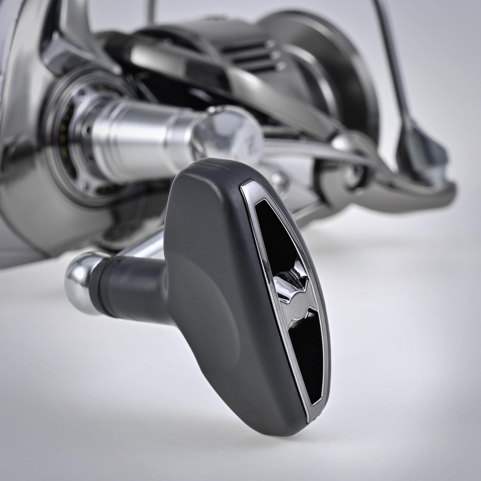 Lixada Spinning Reels, Lightweight Baitcasting Fishing Reel, High-Speed 13+1 Bearing Fishing Reel, Smooth Powerful Spinning Fishing Reels Compact Stainless Steel Fishing Reels For Saltwater Freshwater