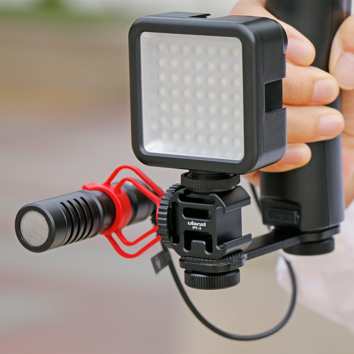 Ulanzi Pt-3 Triple Cold Shoe Mounts Plate Microphone Led Video Light Extension Bracket Microphone Stand Rig Compatible For Dji Osmo Mobile 3 2 Om 4 Zhiyun Smooth 4/Feiyu Vimble 2 Gimbal Stabilizer