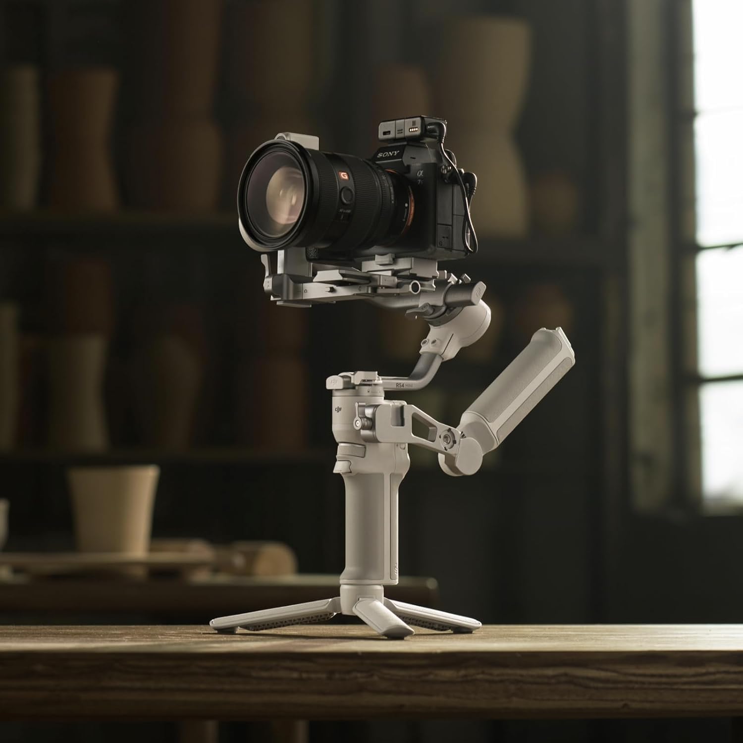 Dji Rs 4 Mini, Gimbal Stabilizer For Cameras, Auto Axis Locks, Intelligent Tracking, Camera Gimbal, Native Vertical Shooting + Turnstile Condenser Shotgun Microphone (Rs 4 Mini)