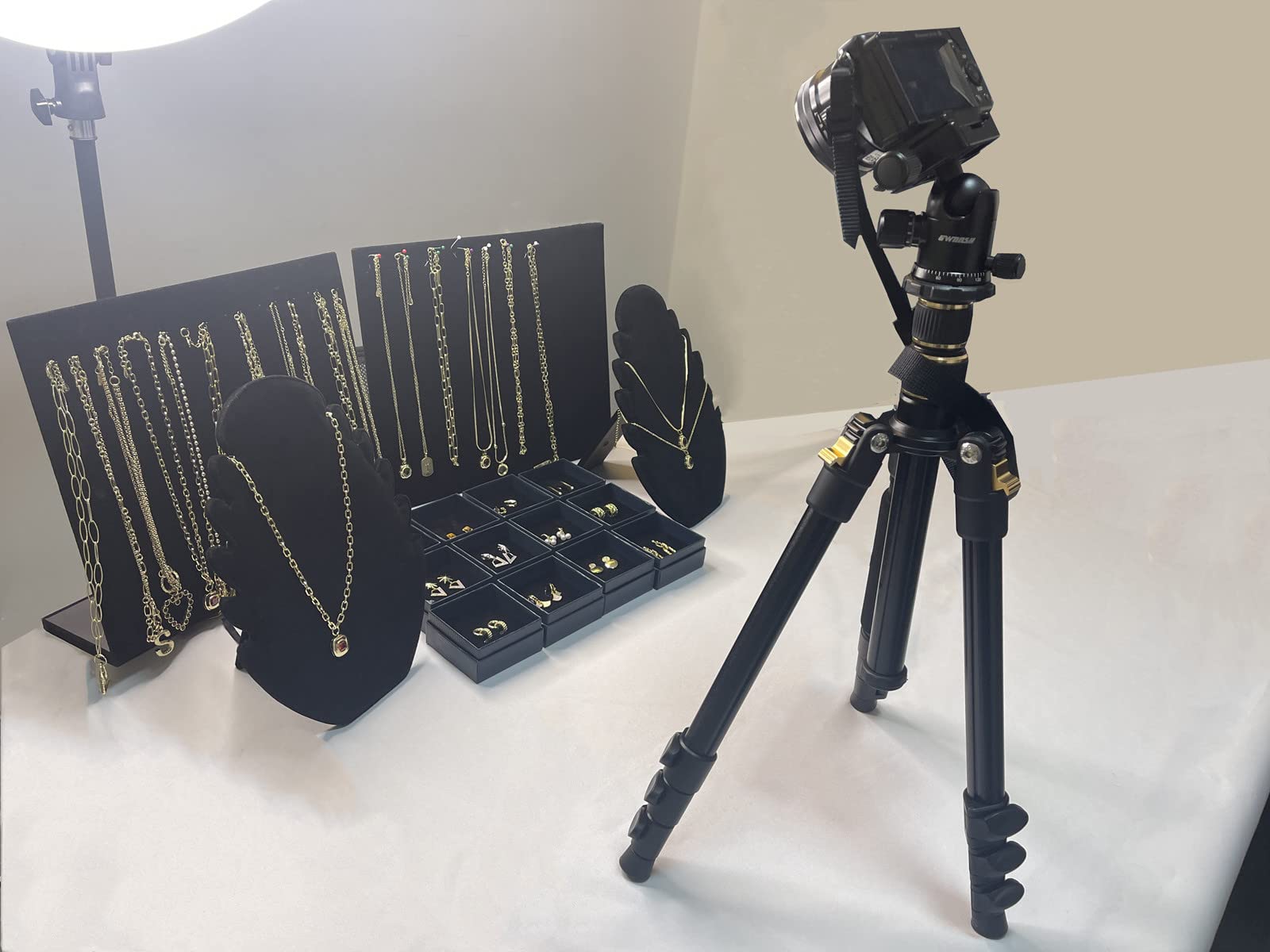 Gwnnsh Camera Lightweight Travel Tripod, 58” Detachable Monopod, Aluminum Ball Head Stand 3 X Control Knobs With Calibration, Dslr Qr Plate, Level Indicator, Flip Lock Design. Dare To Compare