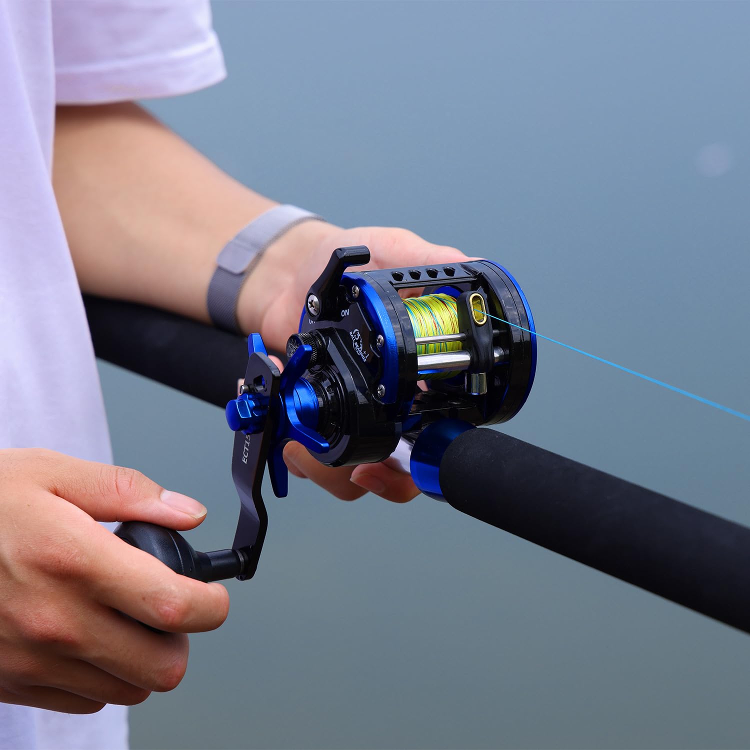 Burning Shark Baitcasting Fishing Reel, Smooth Powerful Round Baitcaster Reel, Saltwater Inshore Surf Trolling Reel, Conventional Reel For Catfish, Musky, Bass, Pike