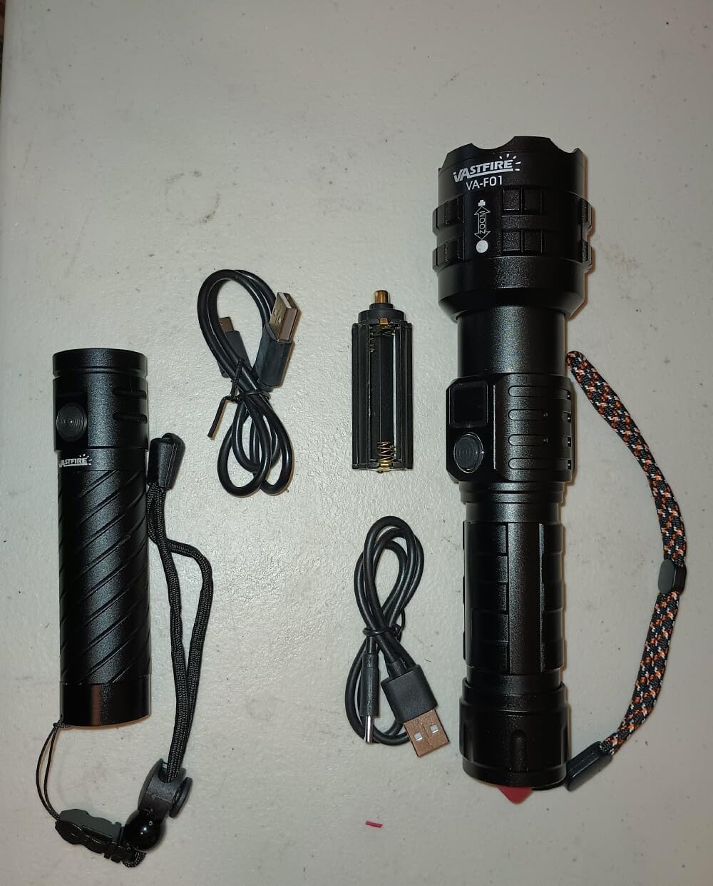 Vastfire Blood Tracking Light For Deer 365Nm Uv Flashlight Rechargeable Blacklight Flashlights Powerful Lumen Professional-grade, Black Light For Pet Urine Detection