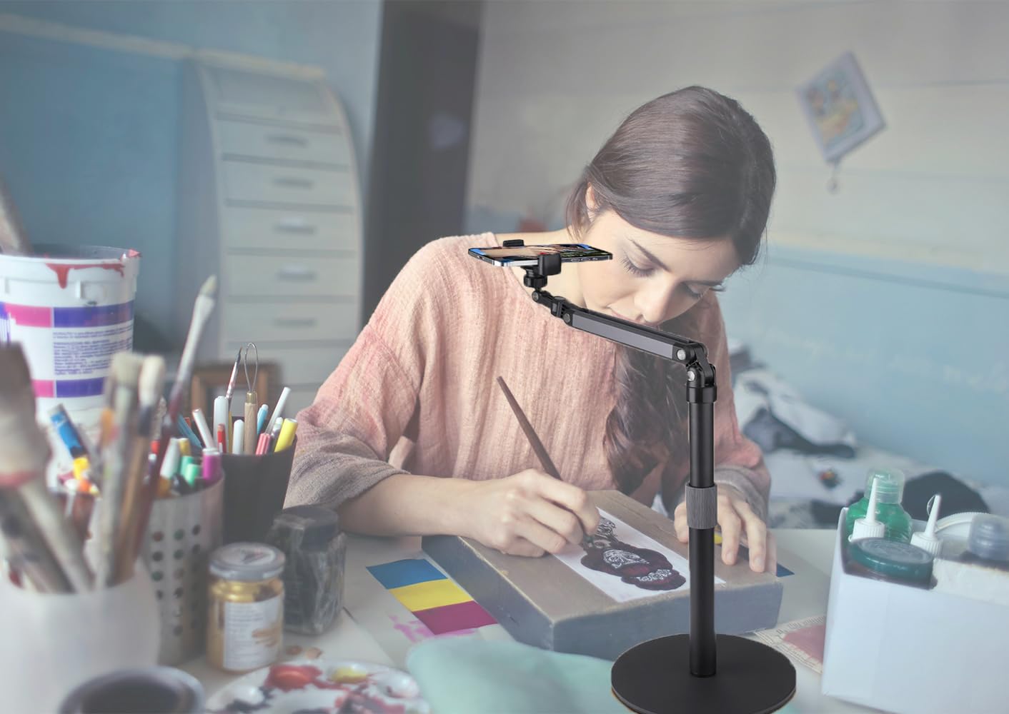Hocoder Heavy Duty Overhead Phone Stand For Desk Video Recording For Iphone Holder, With Extension Arm, 360° Swivel, For Filming, Meeting, Cooking, Painting And Crafting