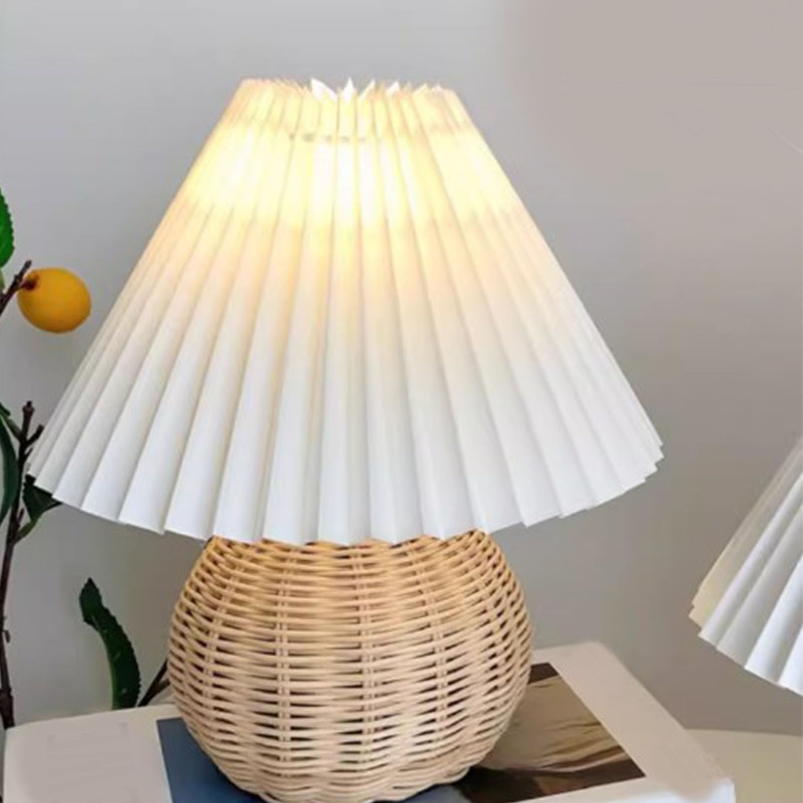 Shenruifa Table Lamp Rattan Pleated Aesthetic Vintage Lamp Bedside Nightstand Mini Lamp For Bedroom Living Room Side Table