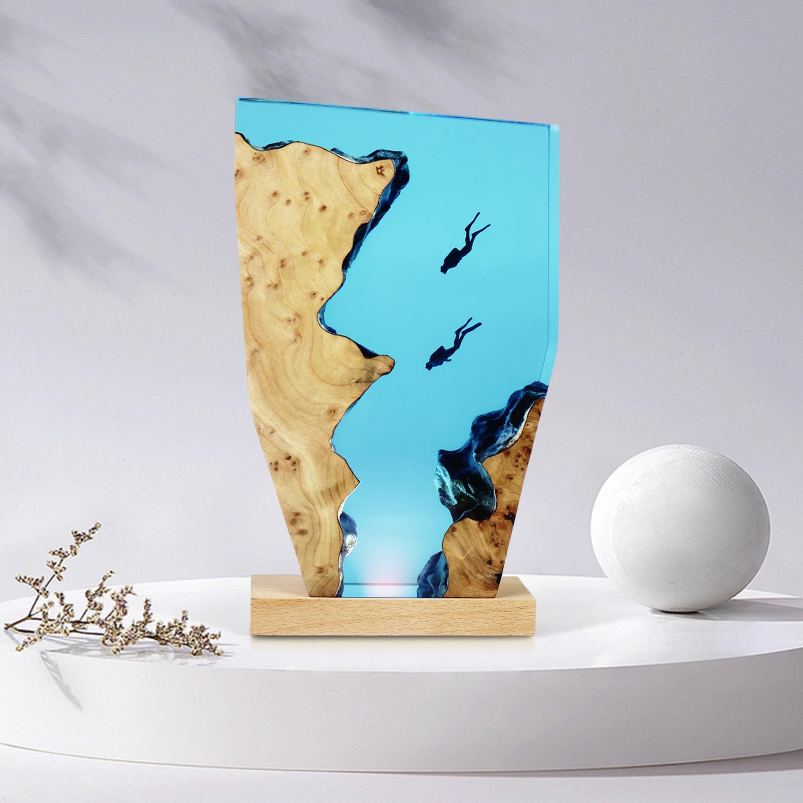 Eletriace Epoxy Resin Diver Lamp, Diver Ocean Lamp,Handmade Home Decor Bedside Nightlight, Unique Resin Lighting, Nightstand Decorations For Bedroom, Suitable For Holidays(Two Divers)