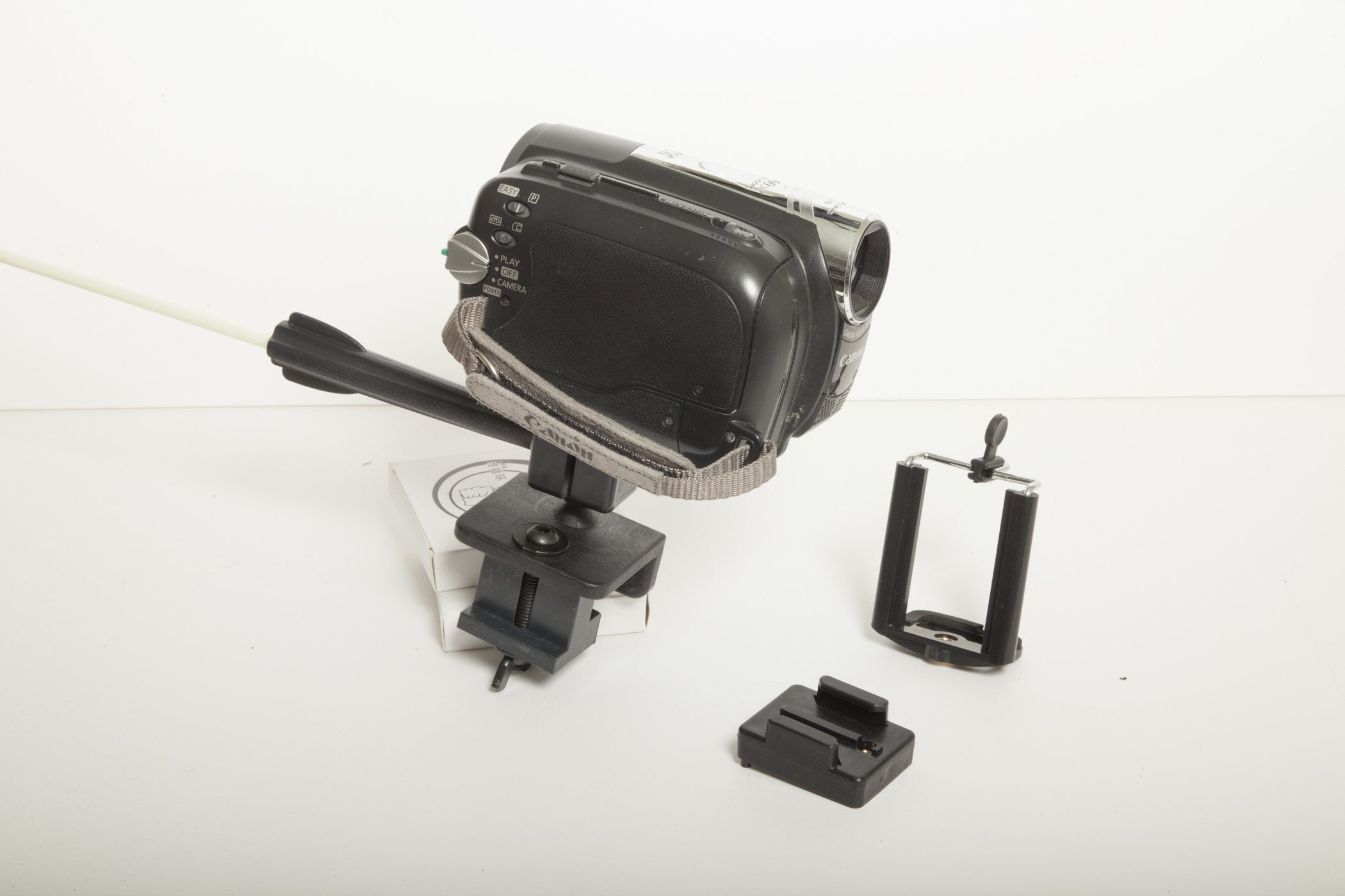 High Point Products High Point Camera Holder Clamp On, Grey