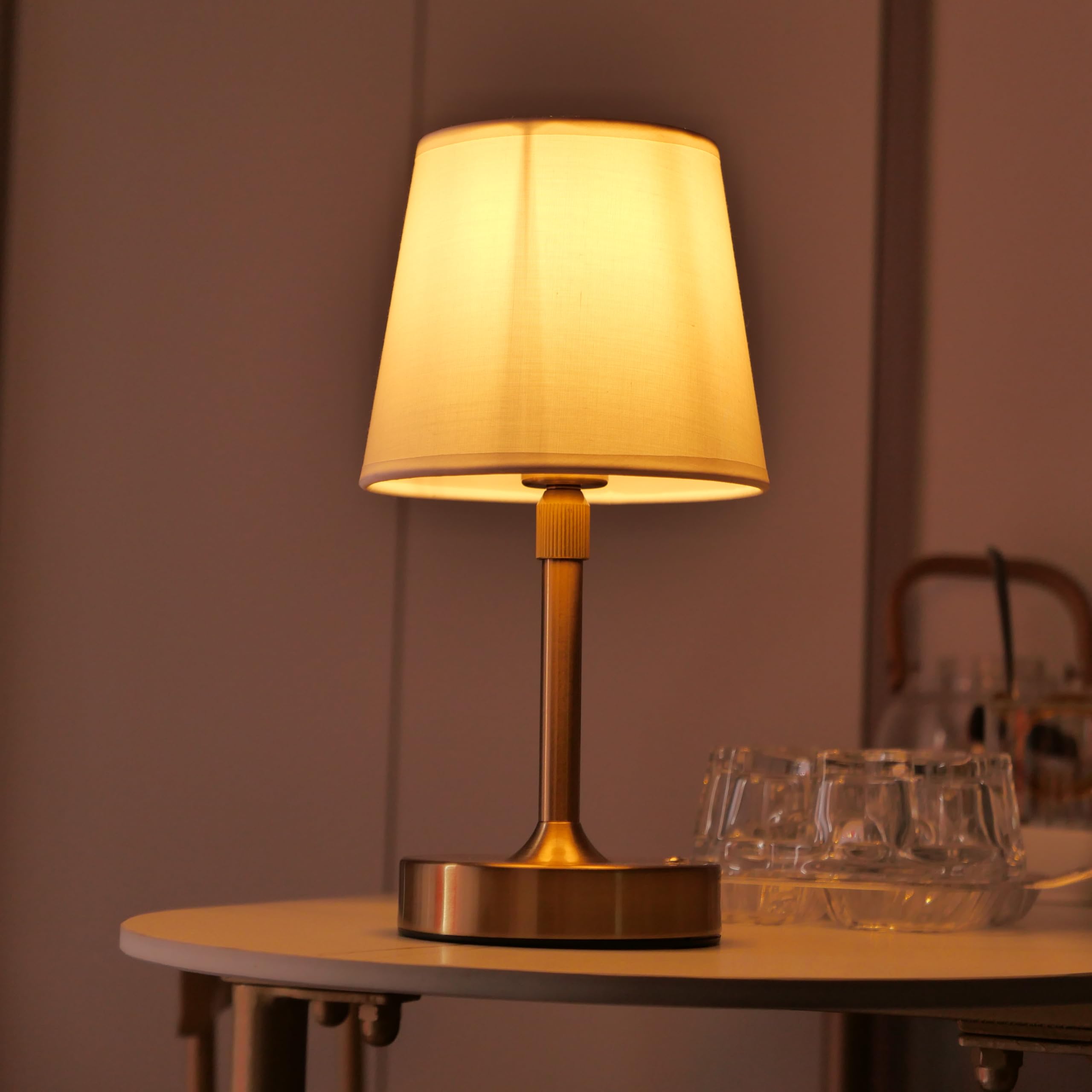 Bwhshk Usb Rechargebale Lamp For Bedroom,Adjustable Desk Lamps,Reading Night Lights,Metal Round Line Fabric Table Lamp For Living Room (Gold)