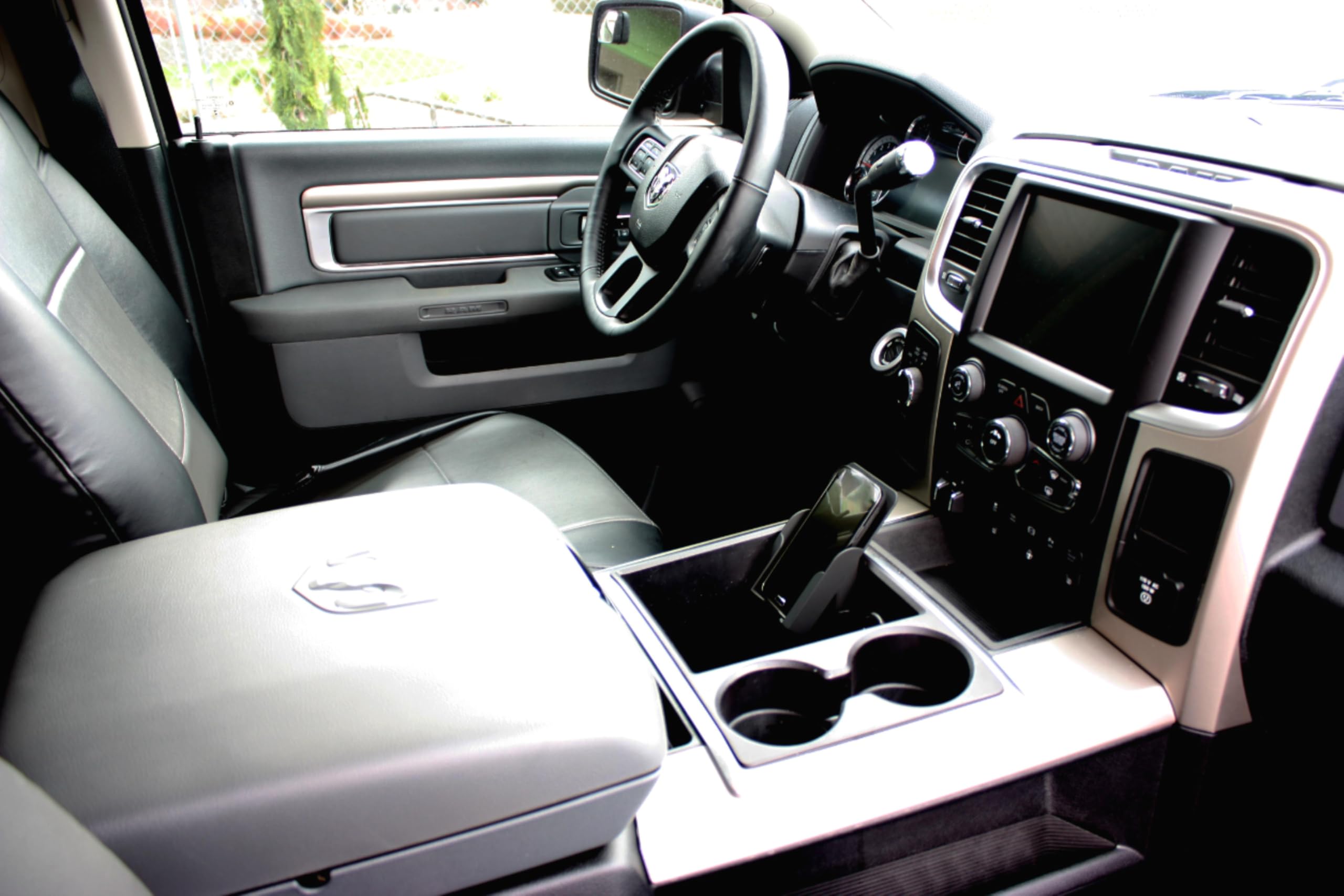 Wadestar Rpc Phone Holder Converts The Business Card Holder Into A Cell Phone Holder In Select 2009-15 Dodge Ram Trucks - Small