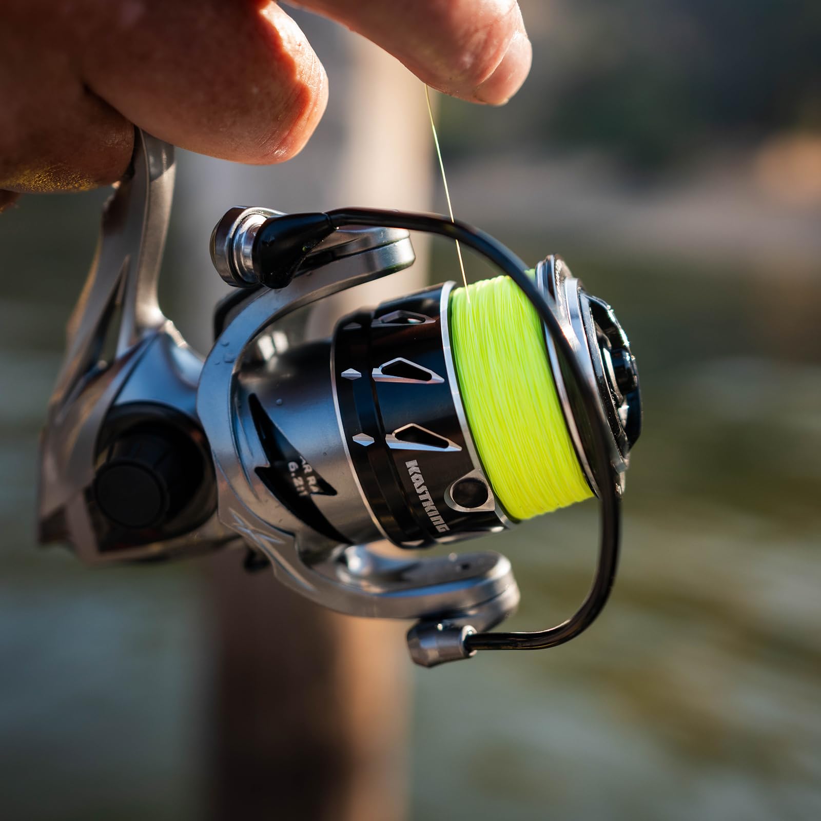 Kastking Skeet Reese Icon Spinning Reel, Carbon Rotor With Aluminum Body Fishing Reel, 6.2:1 Gear Ratio, 10 + 1 Stainless Steel Ball Bearings,17.6 Lbs Max Drag, Tpe Handle Knobs