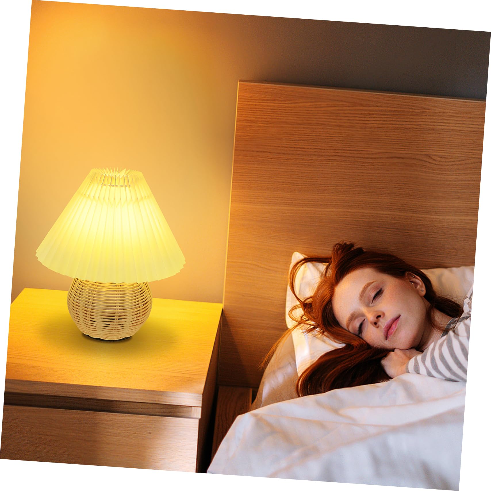 Iwowhero Style Table Lamp Led Night Light Small Bedside Lamp Pleated Shade Aesthetic
