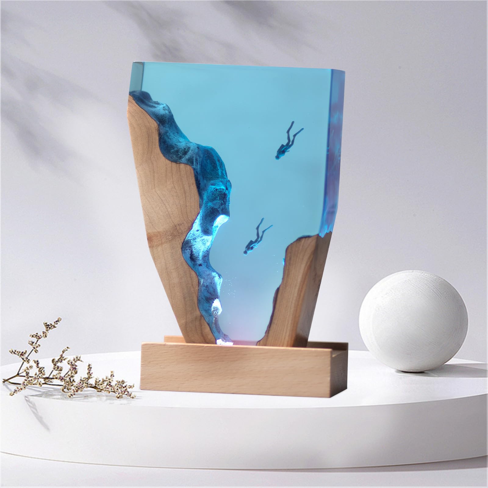 Eletriace Epoxy Resin Diver Lamp, Diver Ocean Lamp,Handmade Home Decor Bedside Nightlight, Unique Resin Lighting, Nightstand Decorations For Bedroom, Suitable For Holidays（6Inch-Two Divers