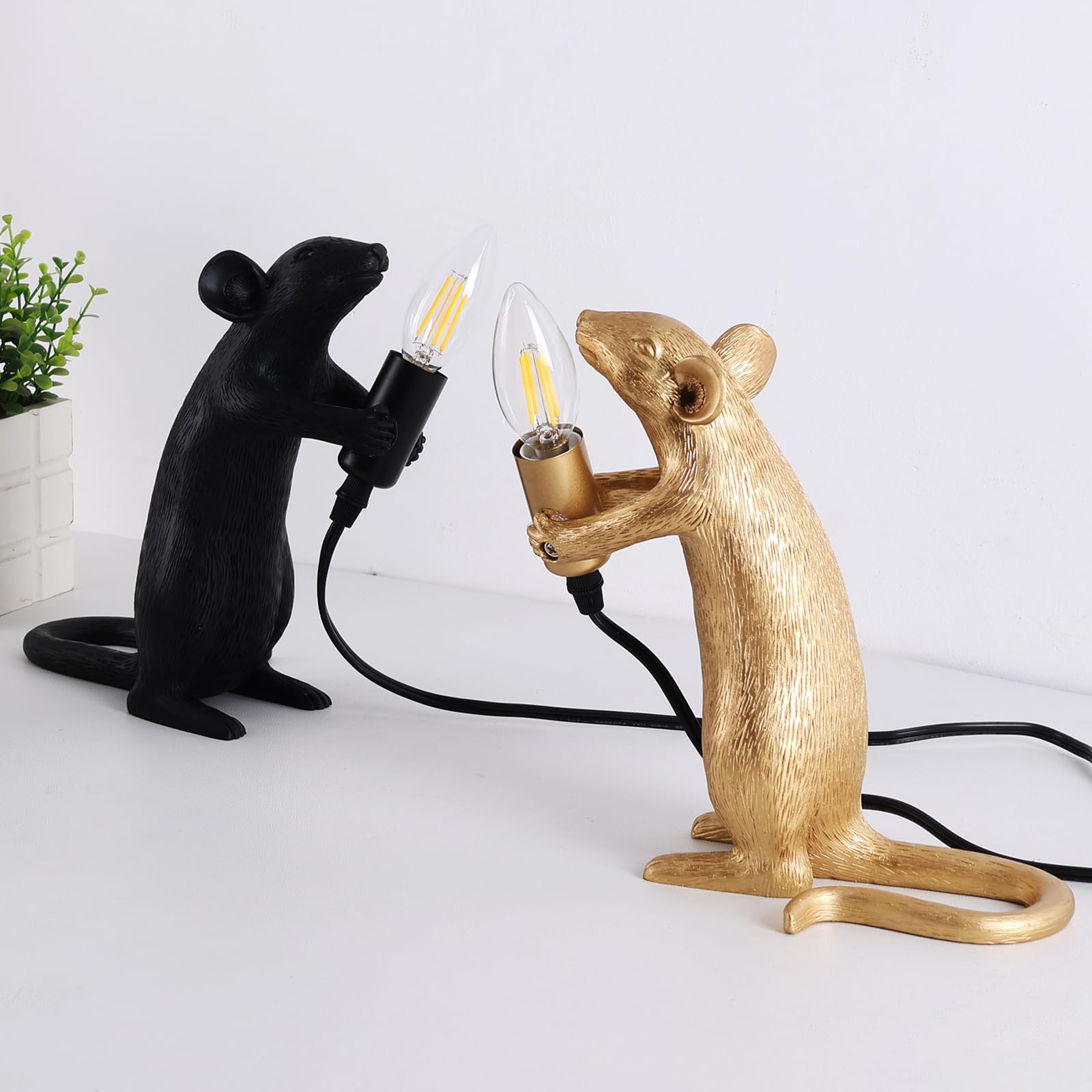 Jorunhe Resin Mouse Table Lamp,Large Mouse Animal Desk Light, Creative Desk Lamp Lighting Fixture For Living Room, Bedroom, Office, And College Dorm Decor (Black)