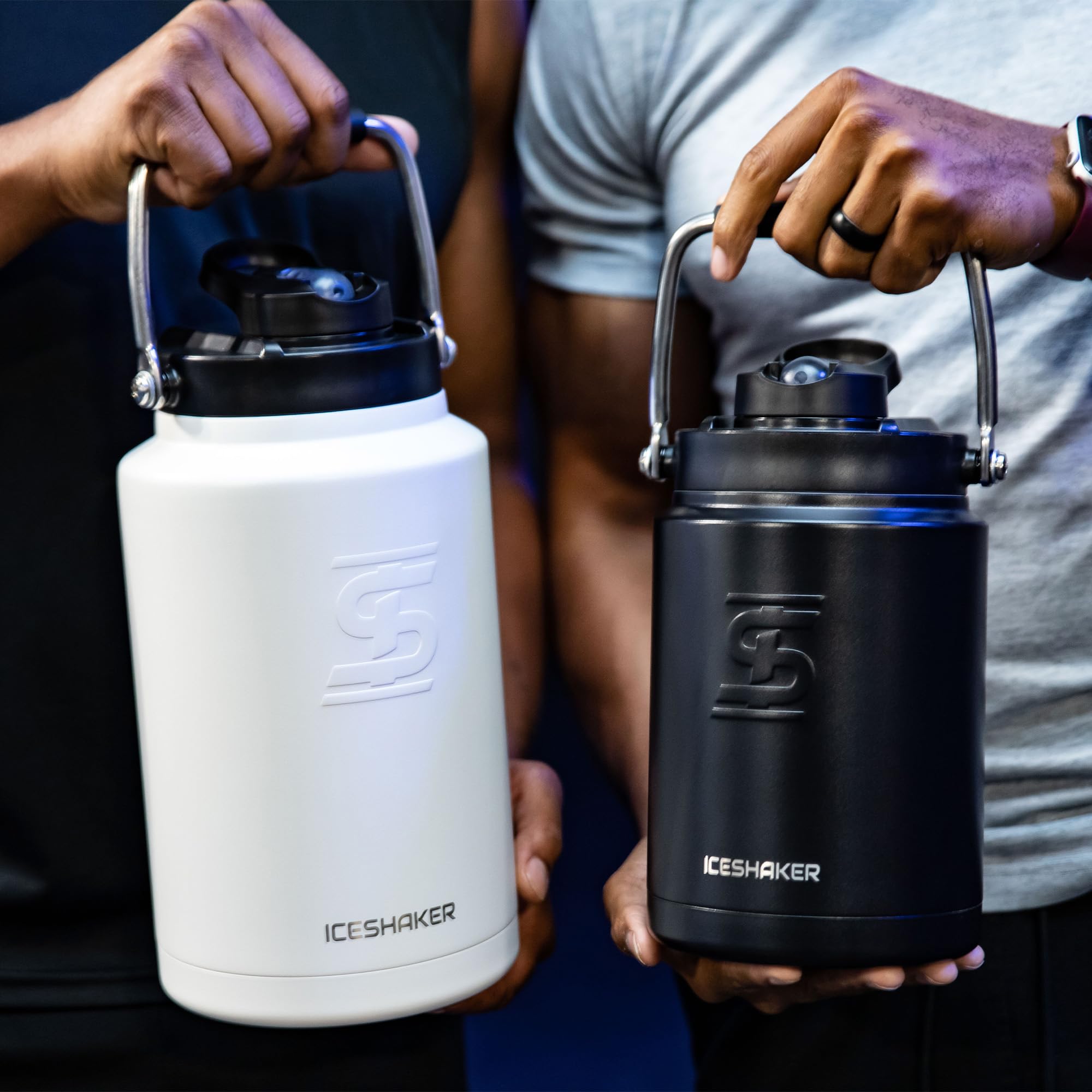 Ice Shaker Insulated Stainless Steel Gallon Water Jug  128 Oz, Navy  Stays Cold For 60+ Hours