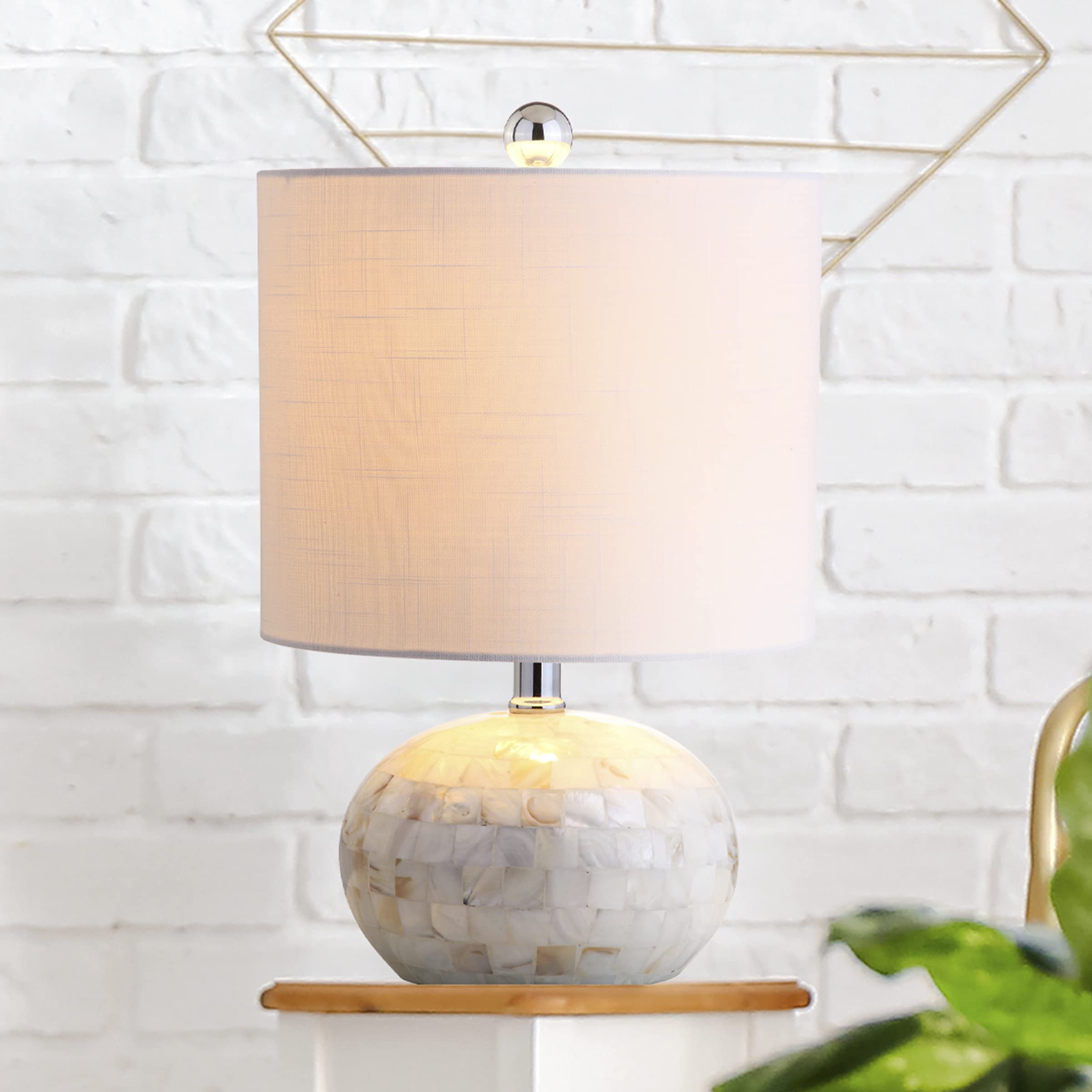 Jonathan Y Jyl1022A Wilson 16" Seashell Led Table Lamp Coastal Cottage Bedside Desk Nightstand Lamp For Bedroom Living Room Office College Bookcase Led Bulb Included, White