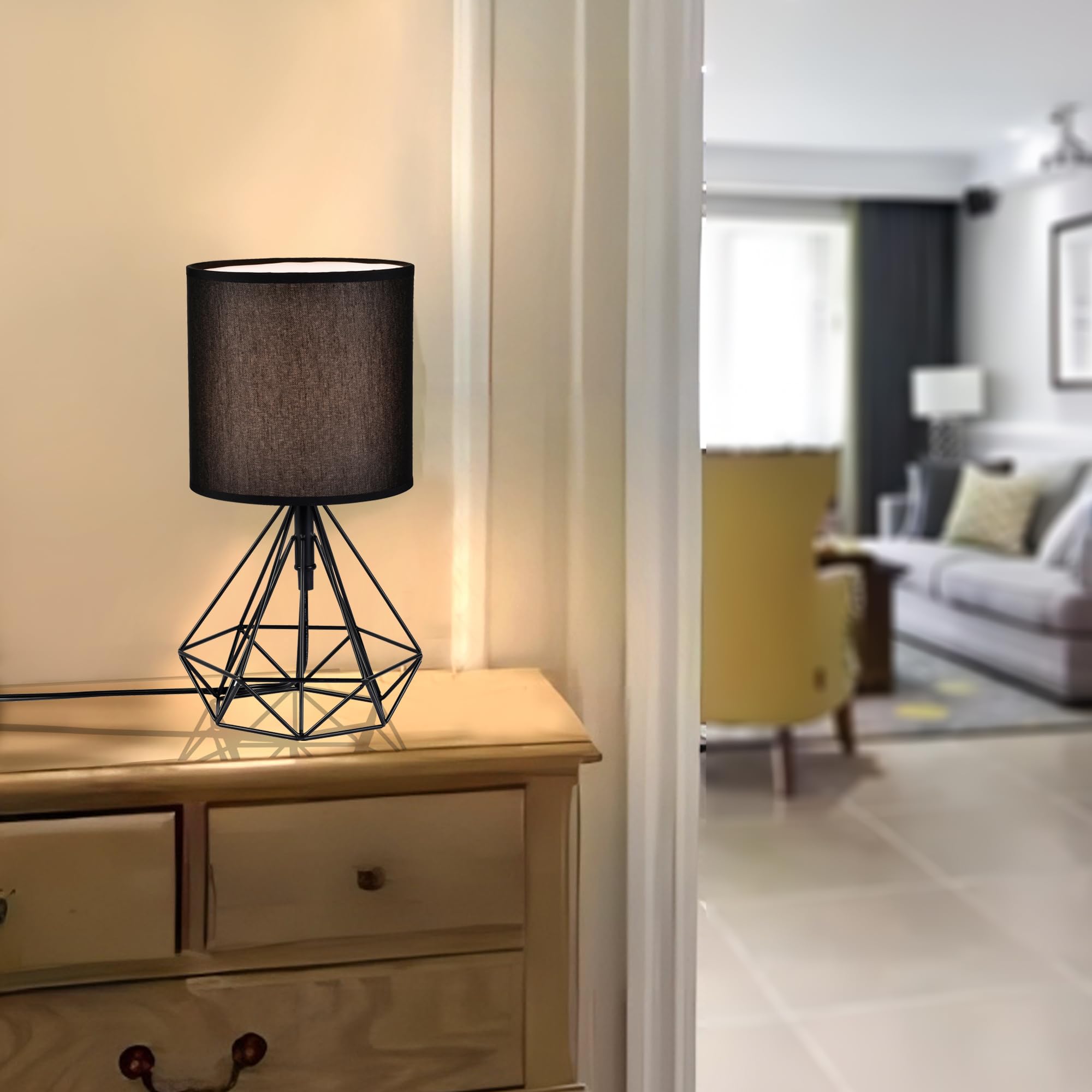 Antique House Table Lamp For Bedroom Black Metal Bedside Table Lamp With Switch Modern Geometric Table Lamps For Nightstand