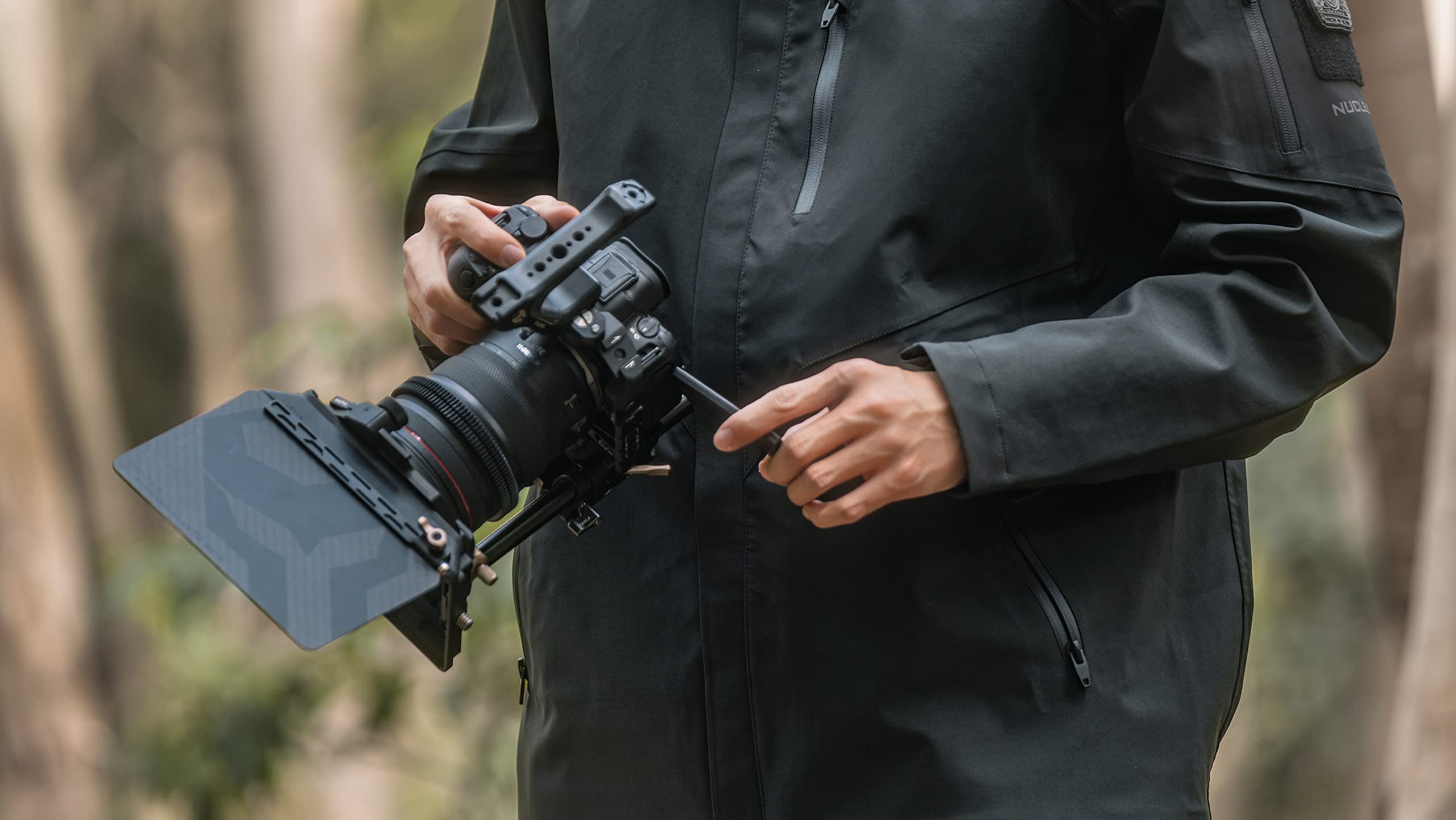 Tilta Half Camera Cage Compatible With Canon R6 Mark Ii, With Mount Accessories Via Nato Rail, Cold Shoe And 1/4"-20 Threads With Locating Pins  Ta-T45-Hcc-Tg (Titanium Gray)