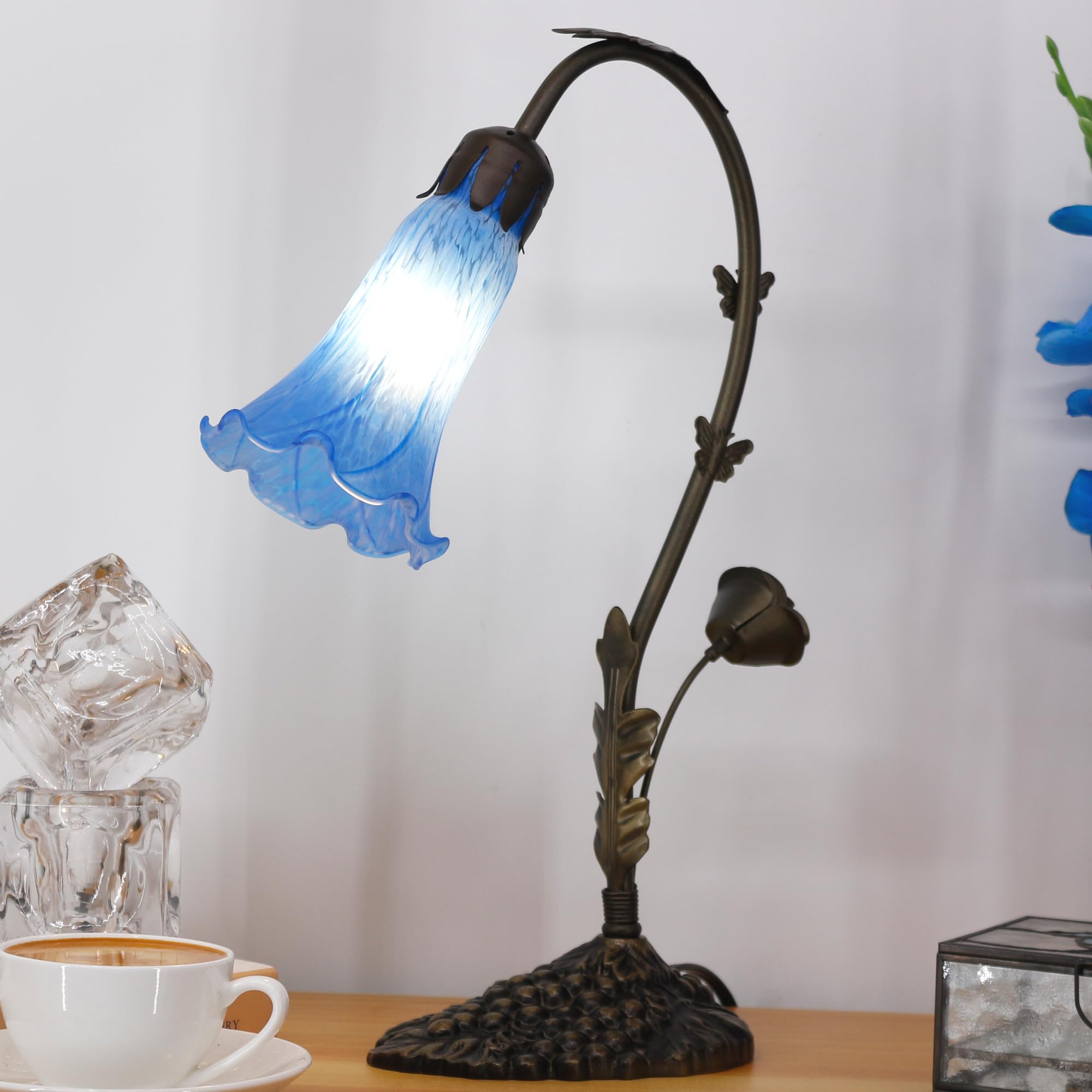 Anyonglu Lily Lamp Tiffany Style Table Lamp 16 Inch Tall Tulip Flower Accent Desk Lamp With Grape Metal Leaf Base (1-Light/Baby Blue)