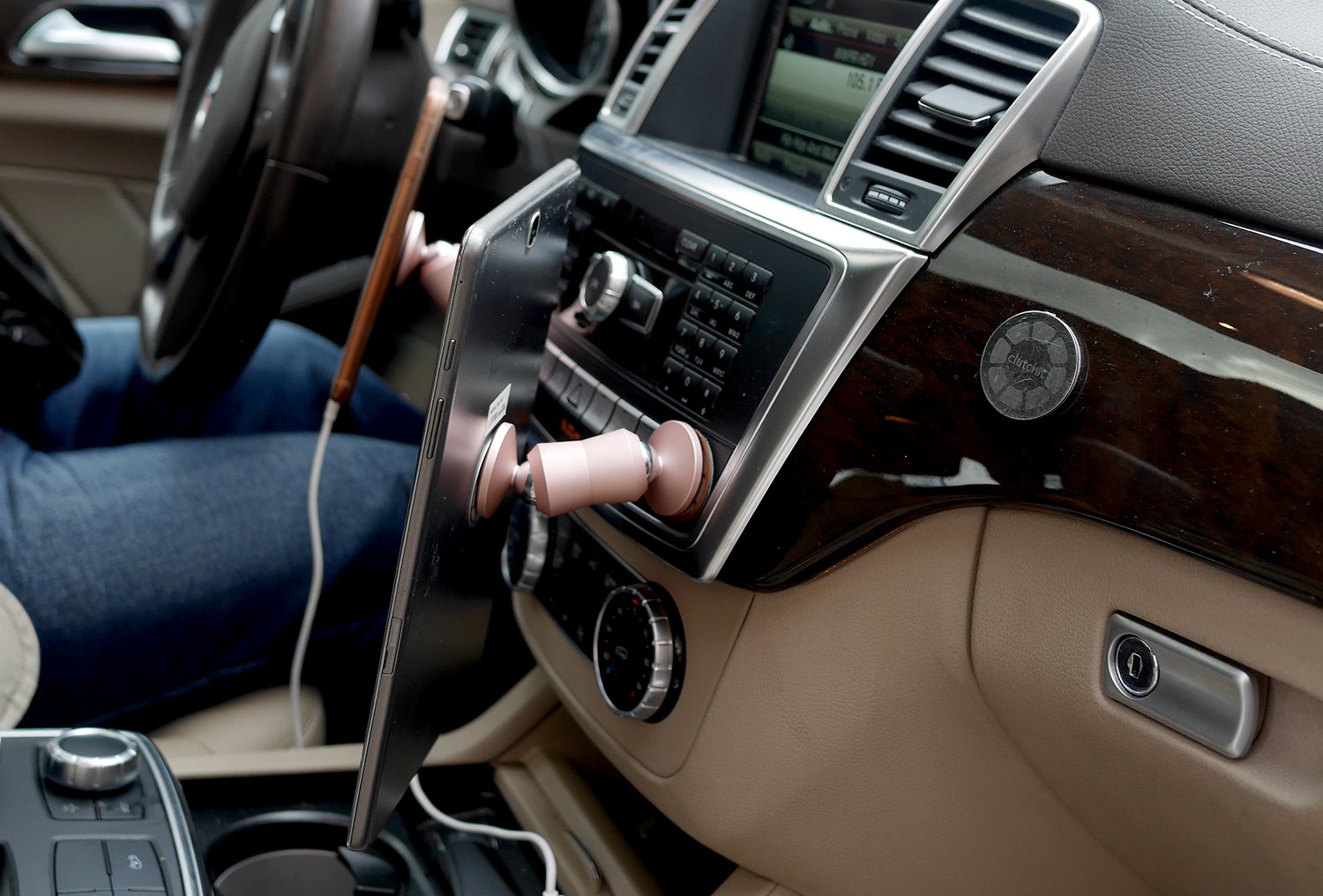 Clutchit The Original Dual Magnetic Movable Phone Holder And Tablet Mount (Rose Gold)